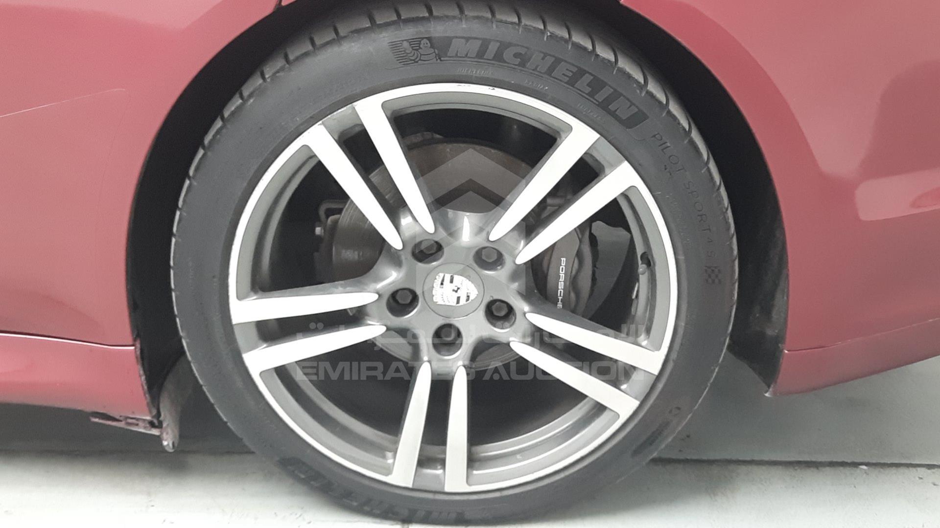 2013 PORSCHE PANAMERA VIN: WP0ZZZ97ZDL000542