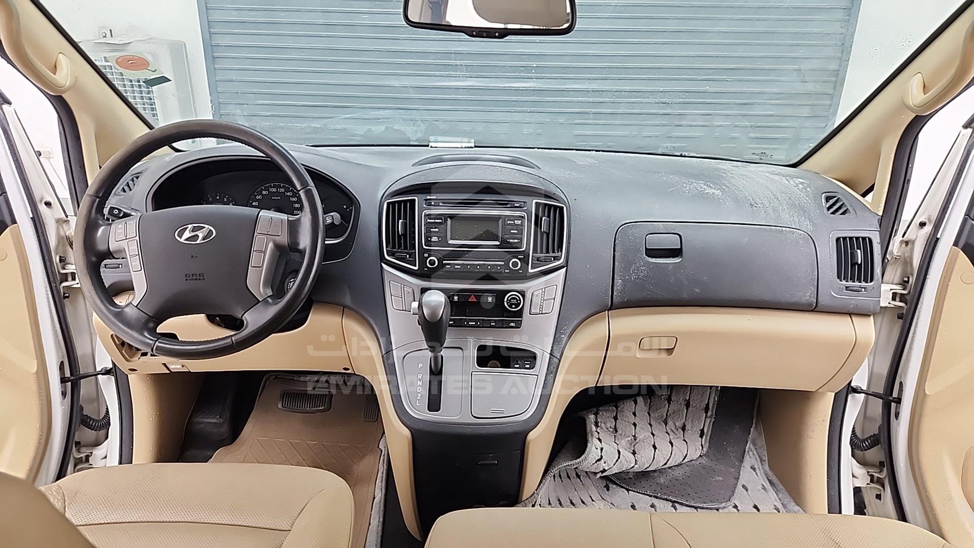 2018 HYUNDAI H1 VIN: KMJWA37R2JU946859