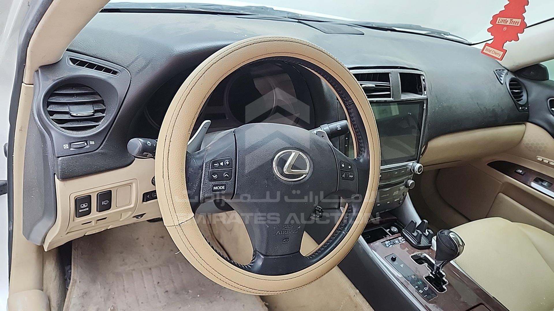2007 LEXUS --- VIN: JTHBG262X72001369