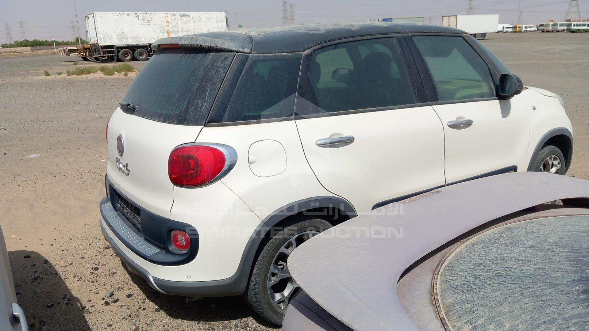 2015 FIAT 500L VIN: ZFBCFADH8FZ031859