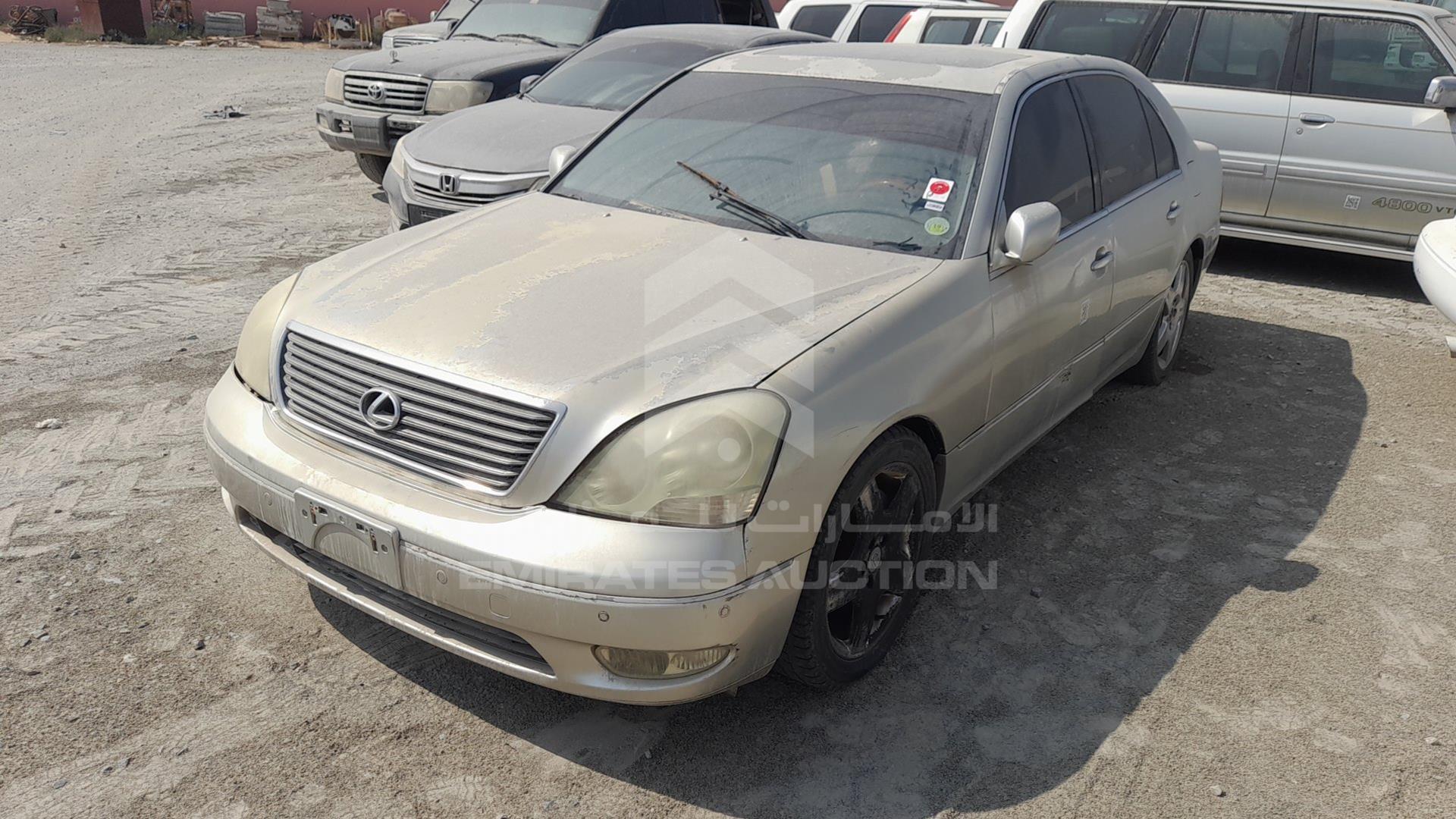 2001 LEXUS LS 430 VIN: JTHBN30F410042557