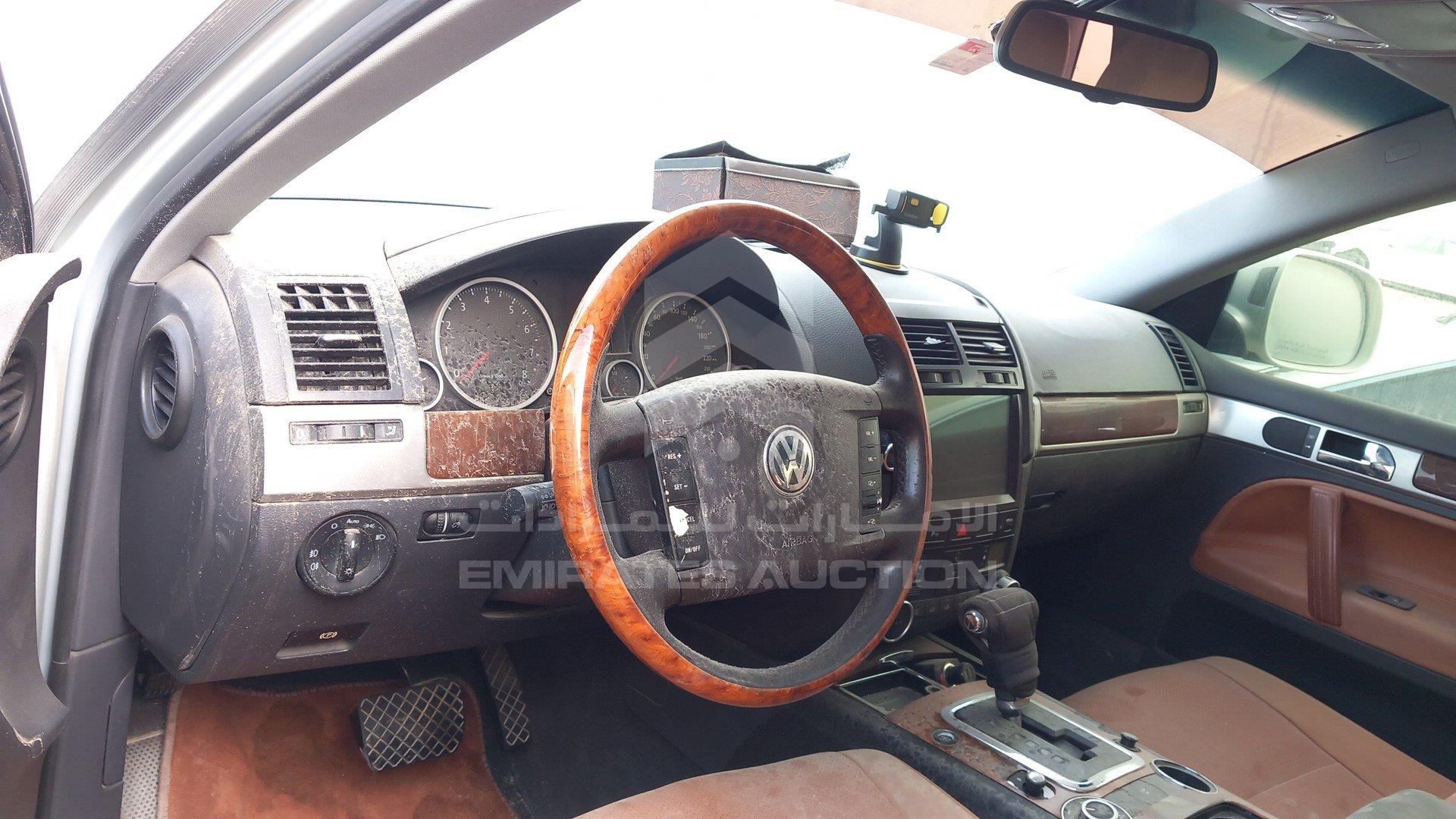 WVGAL27L19D000842 - 2009 Volkswagen Touareg - #453462
