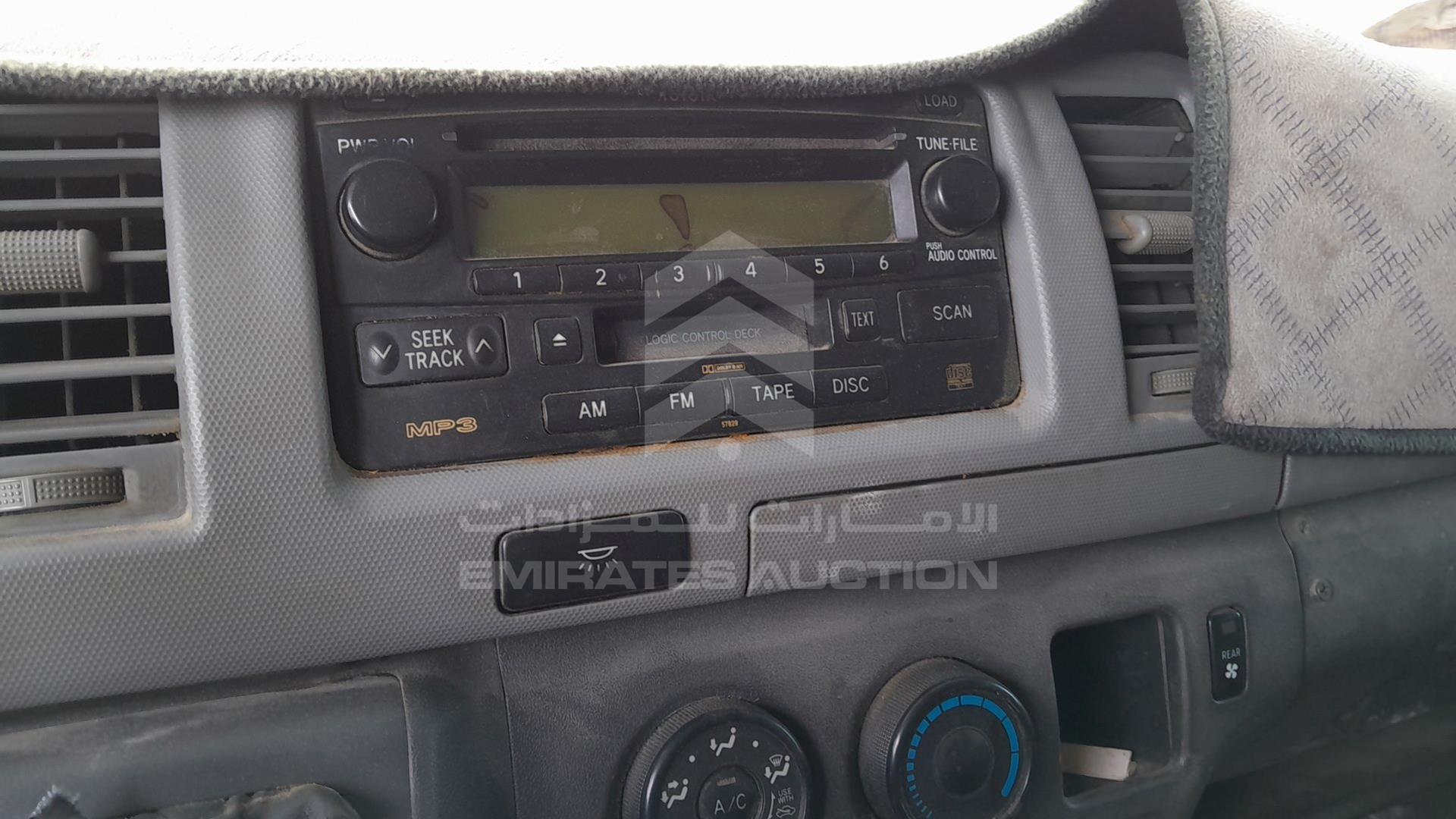 2009 TOYOTA HIACE VIN: JTGJX02P695010027