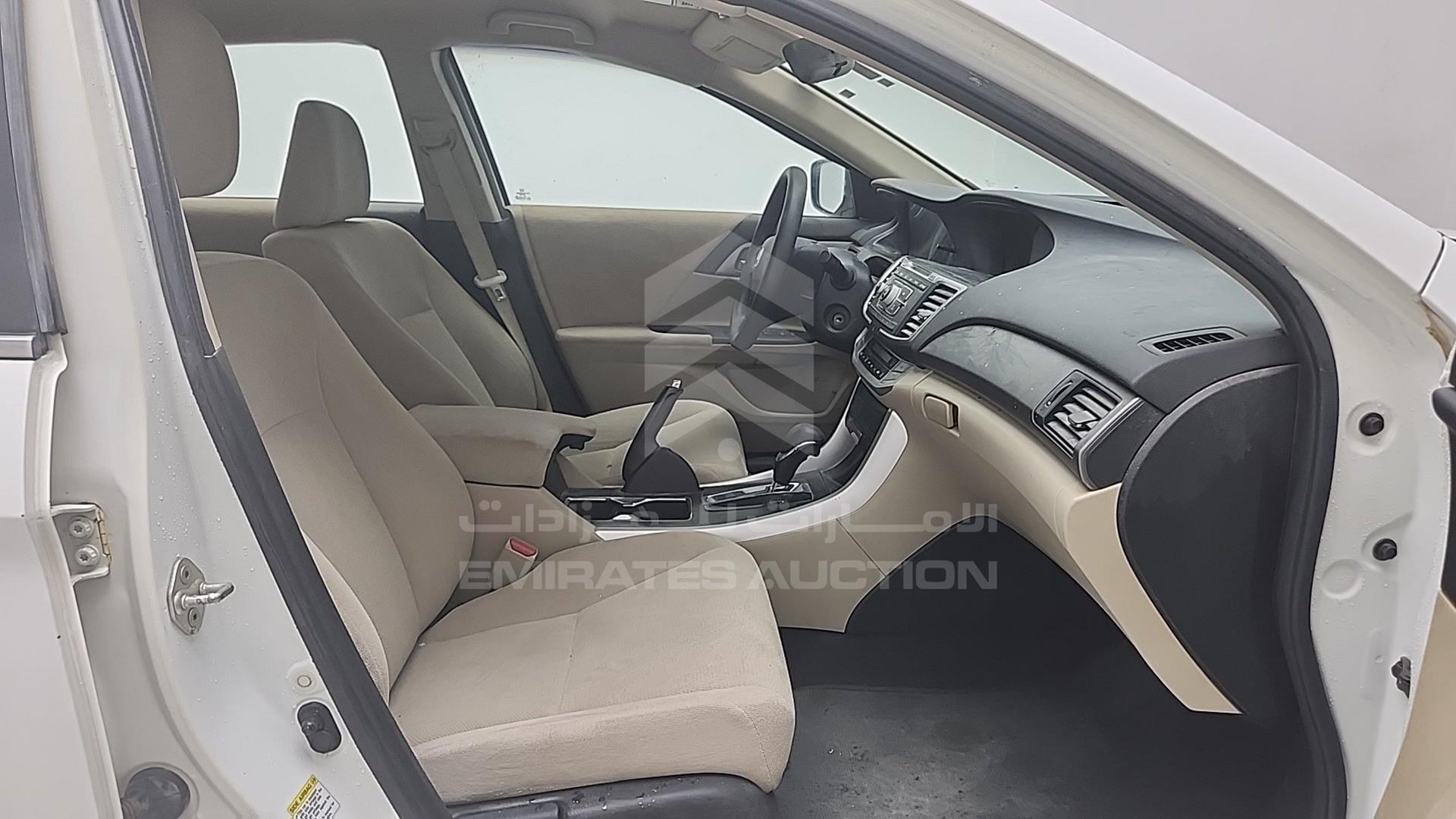 2013 HONDA ACCORD VIN: 1HGCR2F33DA245280