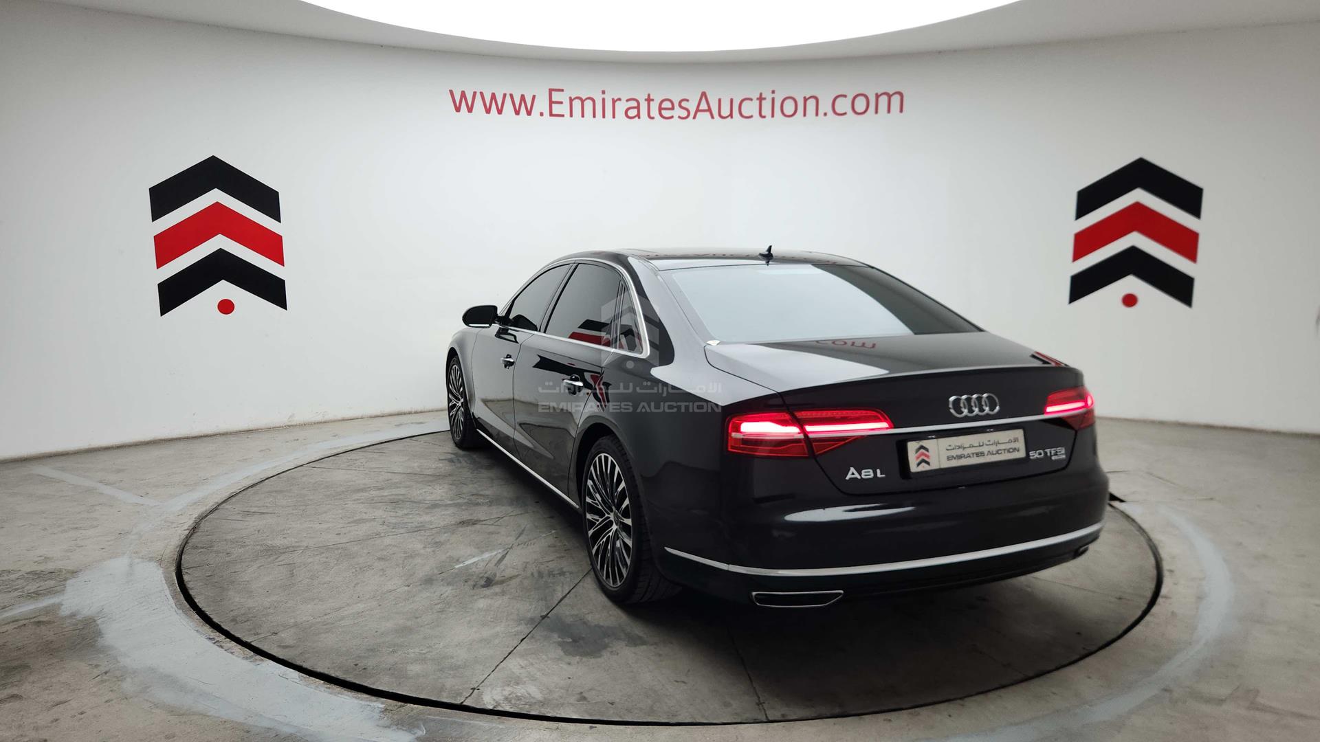 2016 AUDI A8 VIN: WAUYGBFD4GN007001