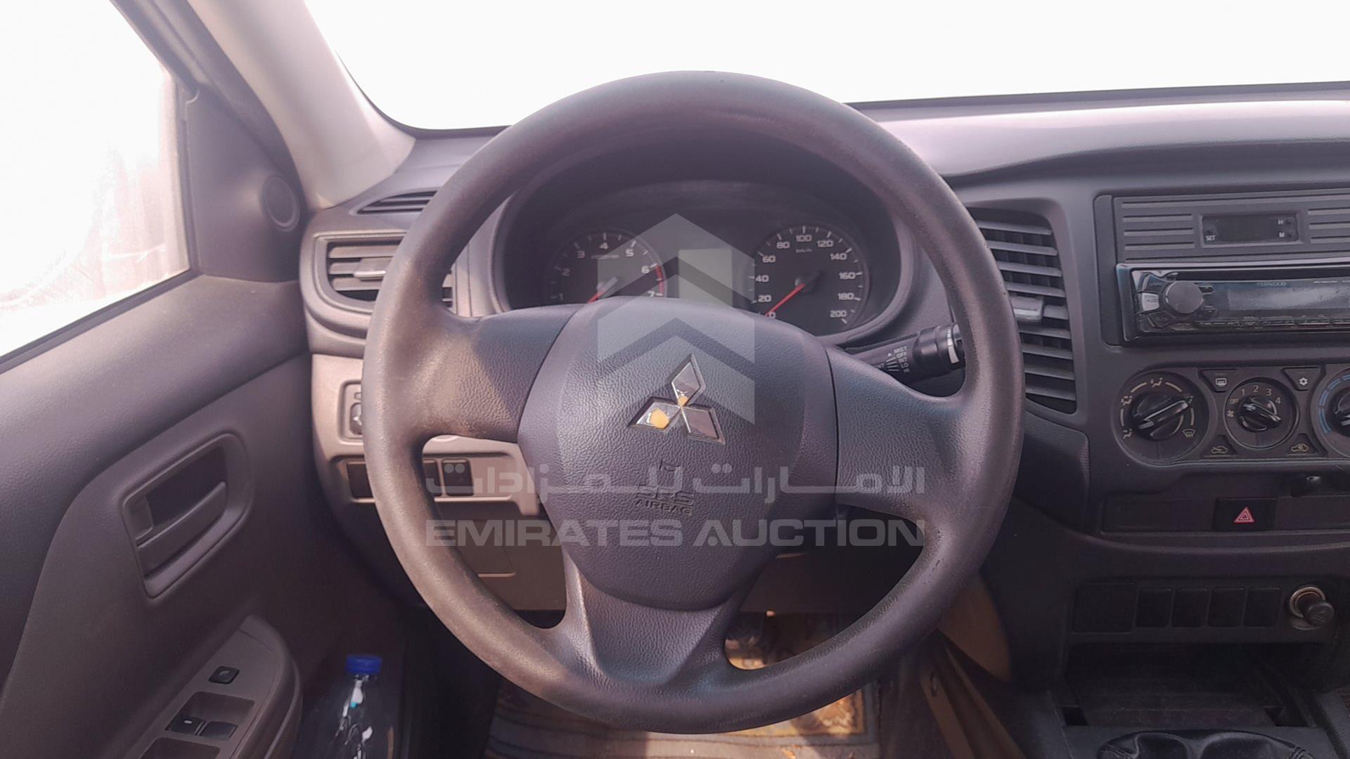 2016 MITSUBISHI L 200 VIN: MMBJNKJ40GH007788
