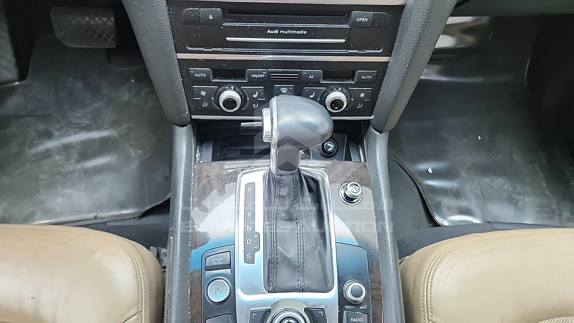 2013 AUDI Q7 VIN: WA1AGDFE6DD004573