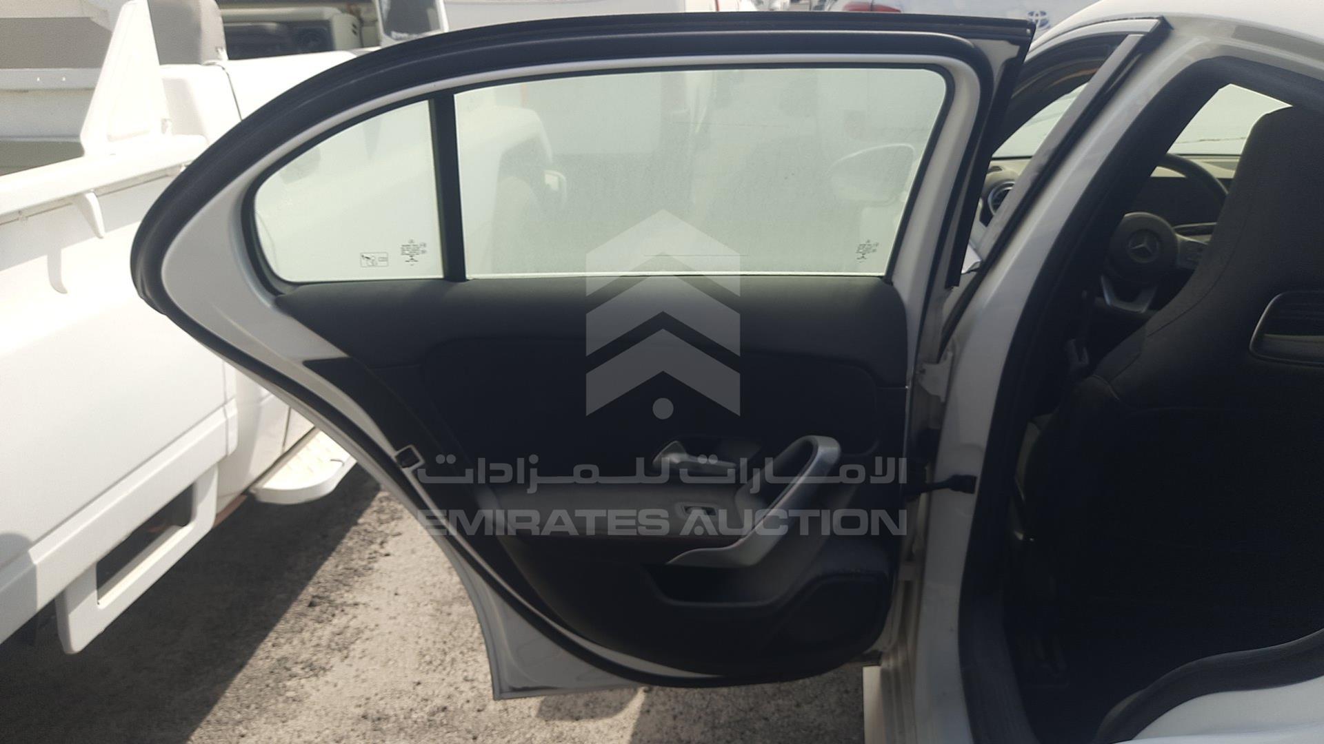 2019 MERCEDES A 250 VIN: WDD3F4GB2KJ022787