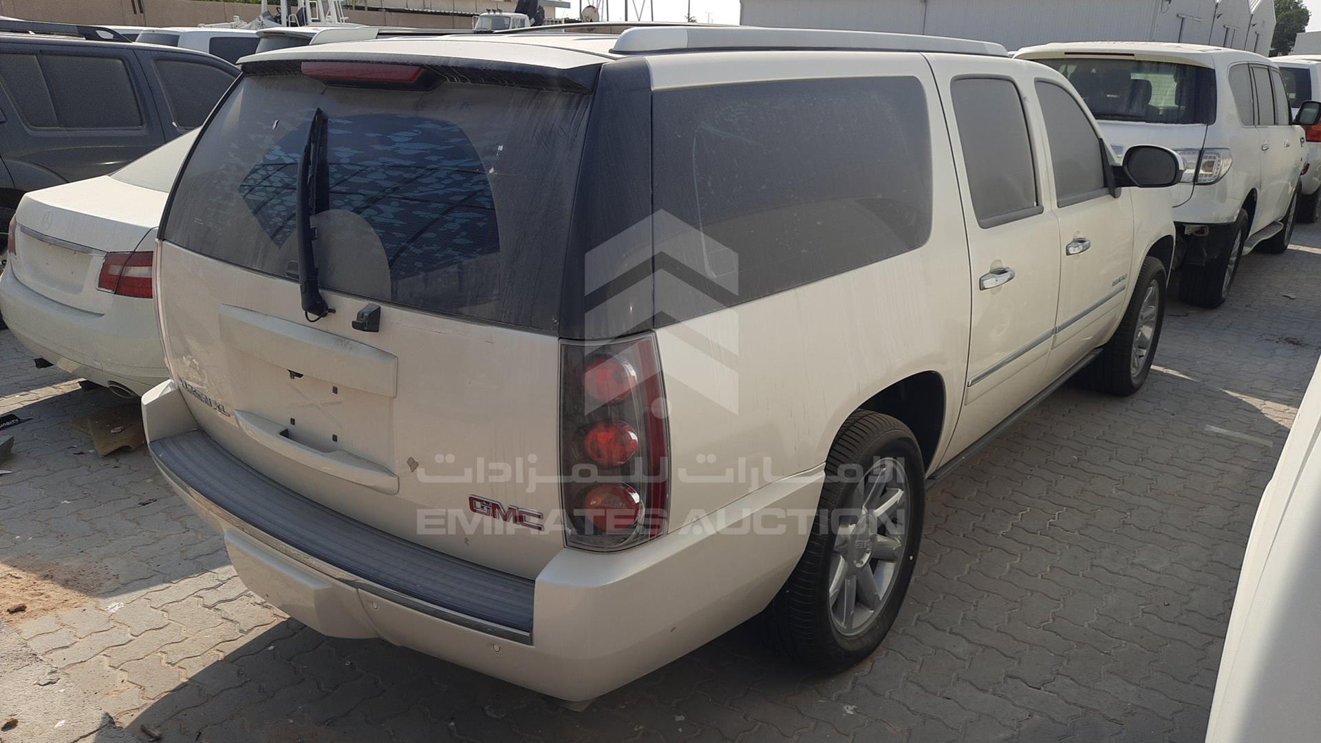 2014 GMC YUKON VIN: 1GKS28EF5ER111052