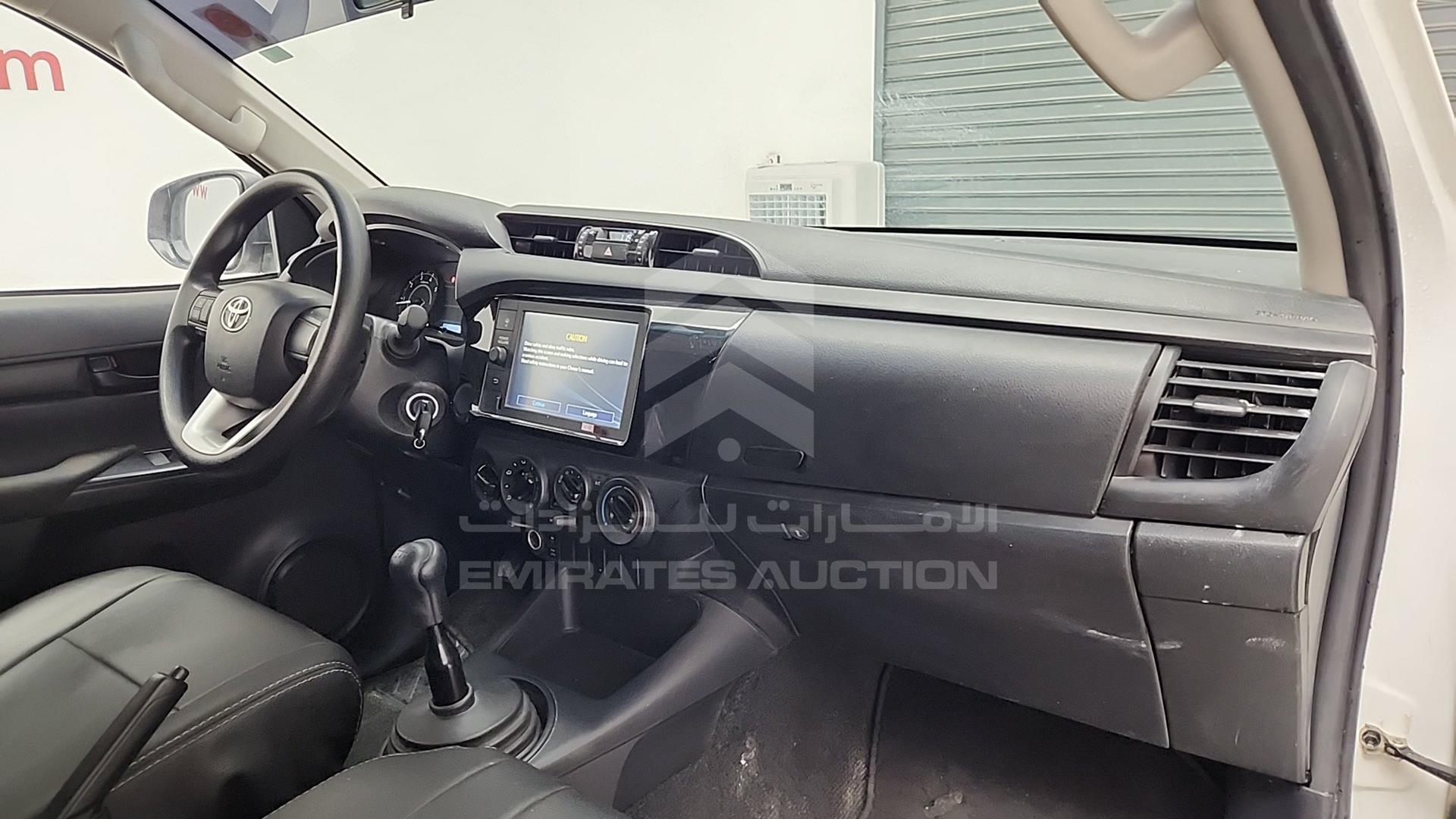 2023 TOYOTA HILUX VIN: MR0DB9CD9P5004089