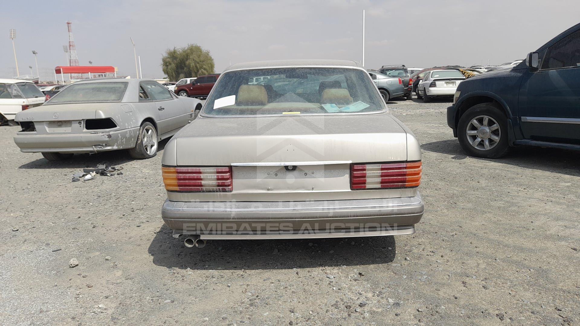 1987 MERCEDES SEL 560 VIN: WDB1260391A372756