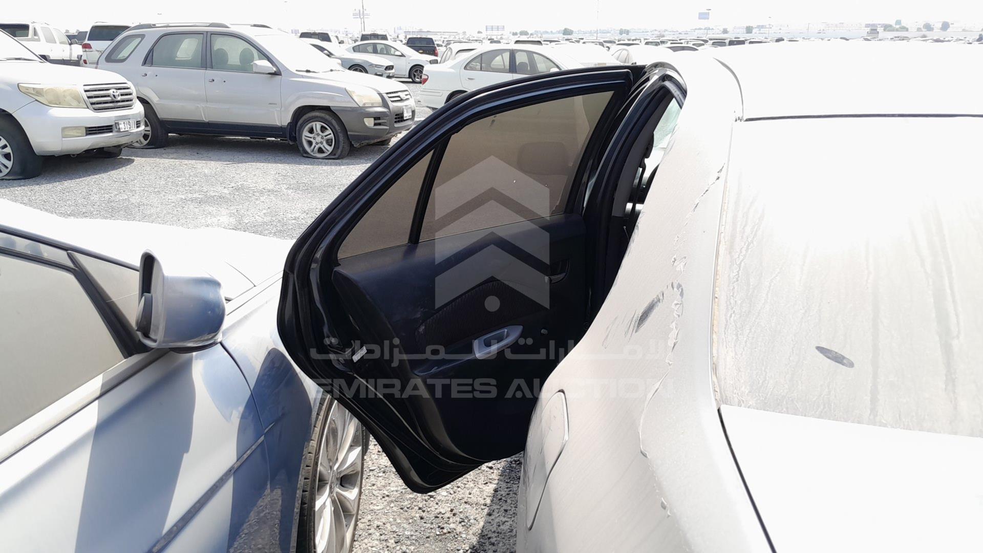 2009 TOYOTA YARIS VIN: JTDBW923194031752