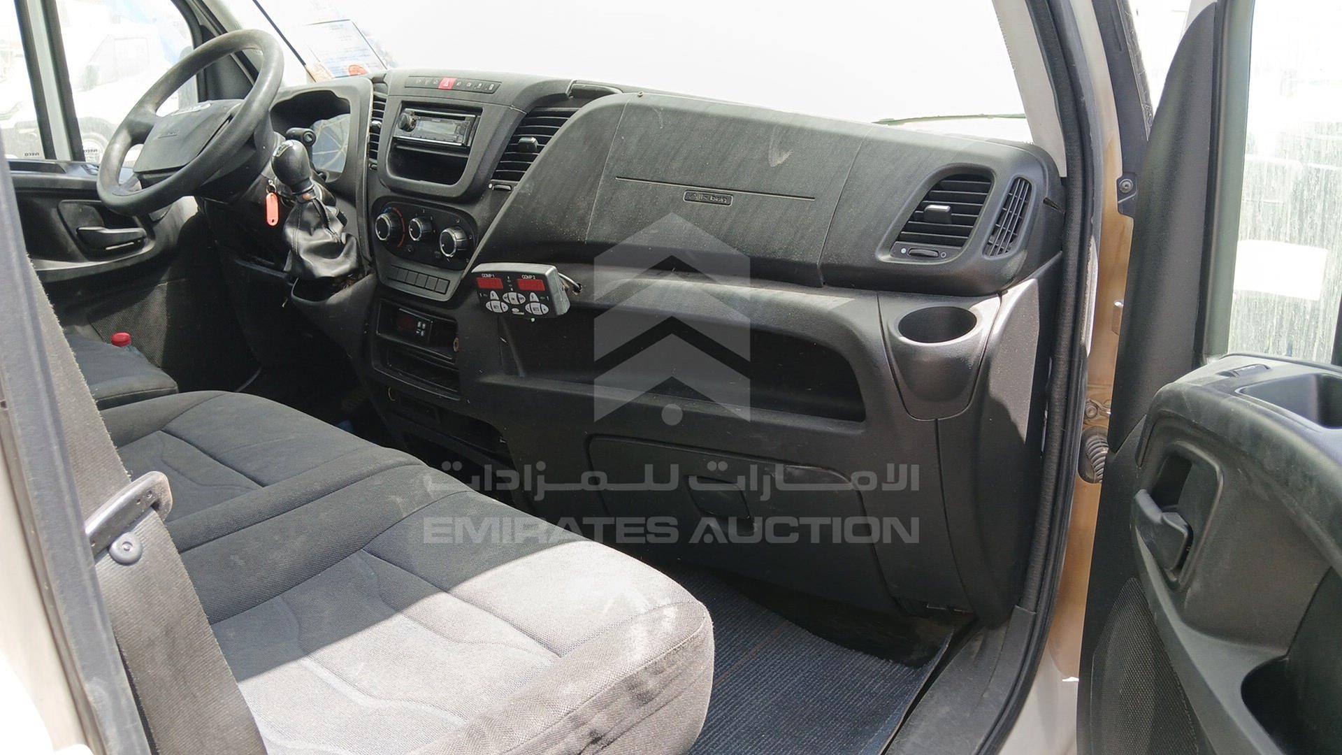 2018 IVECO DAILY VIN: ZCFCA50A9J5220931