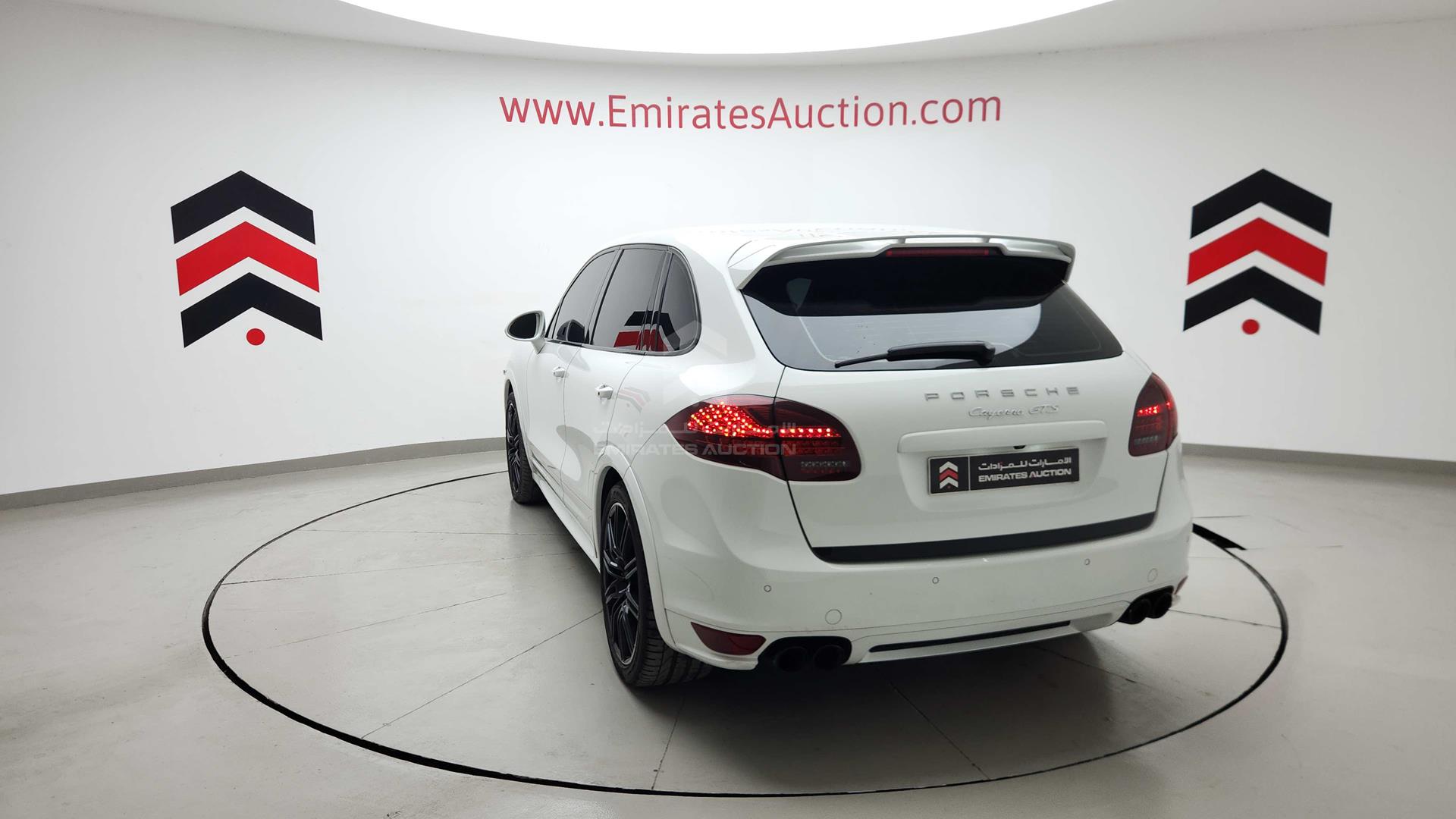2013 PORSCHE CAYENNE VIN: WP1ZZZ92ZDLA74155