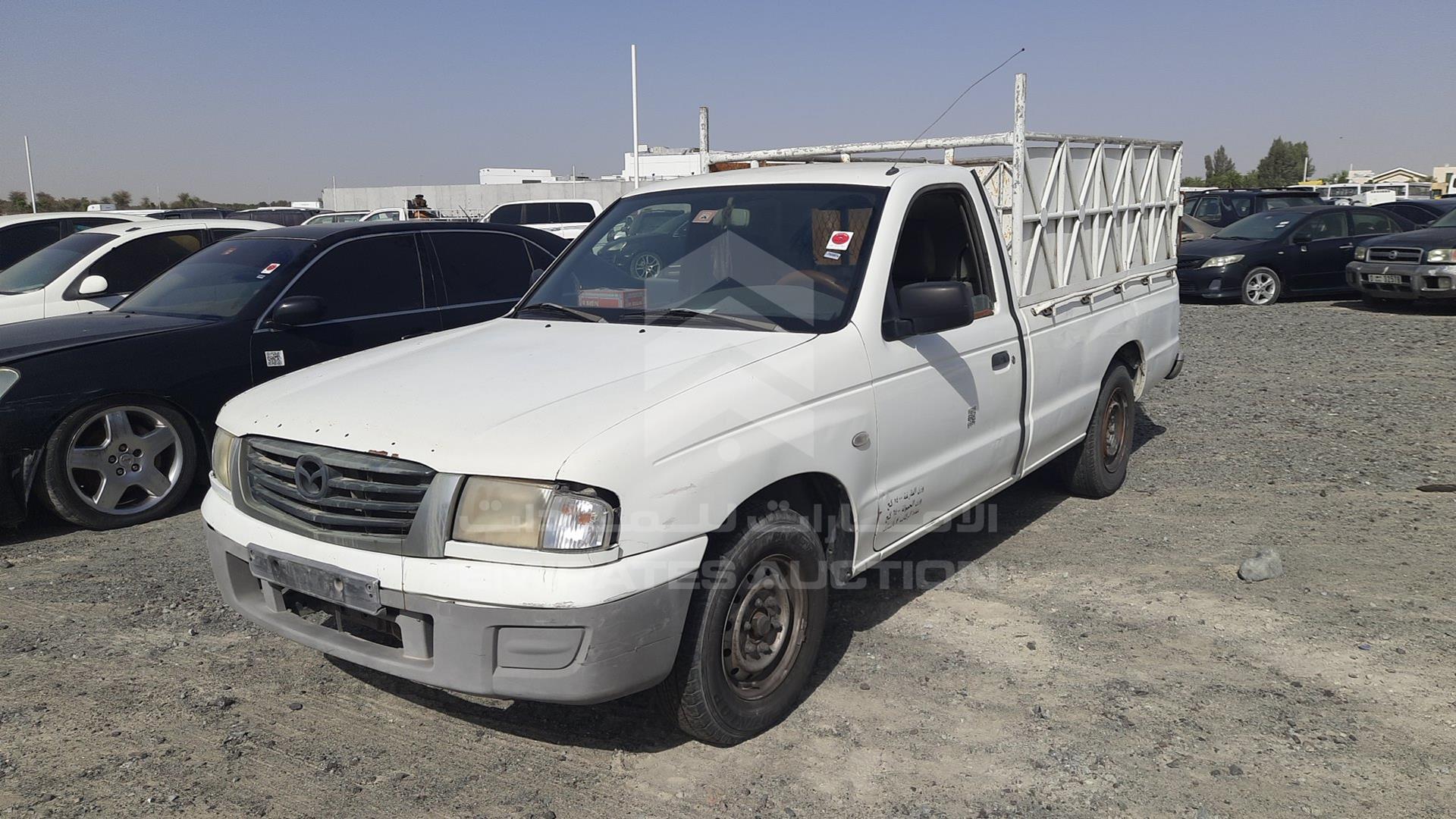 2005 MAZDA B2200 VIN: MM7UN23295W373896