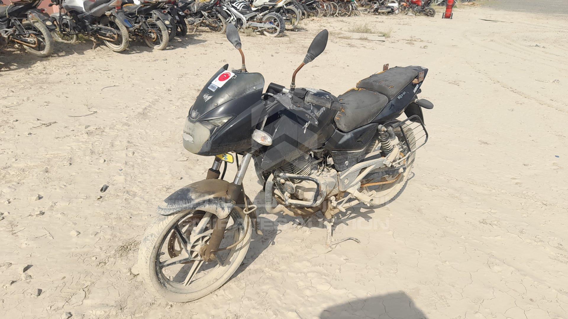 2014 BAJAJ 180 CC VIN: MD2A12DZ9ECK57700