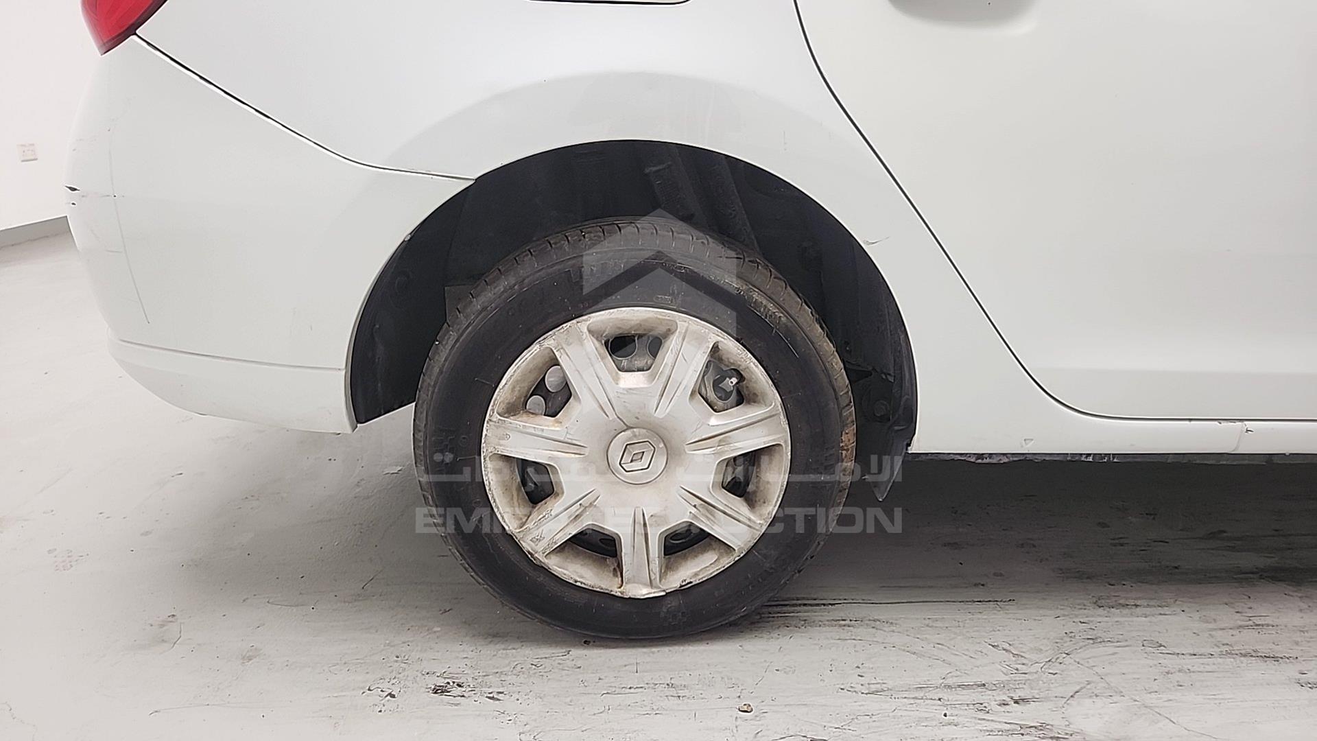 2016 RENAULT SYMBOL VIN: VF14SRAB4GT596351