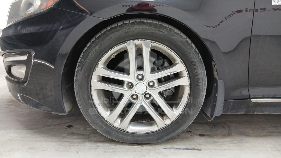 2013 Kia Optima — Front Left Tyre — Photo 44