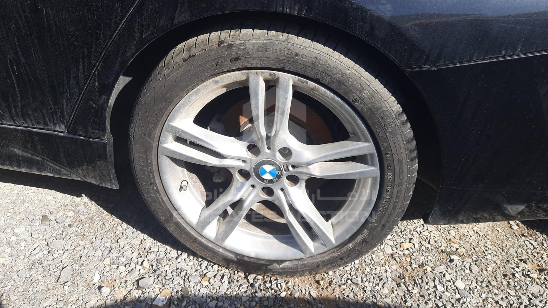 2018 BMW 318I VIN: WBA8E310XJEM52690