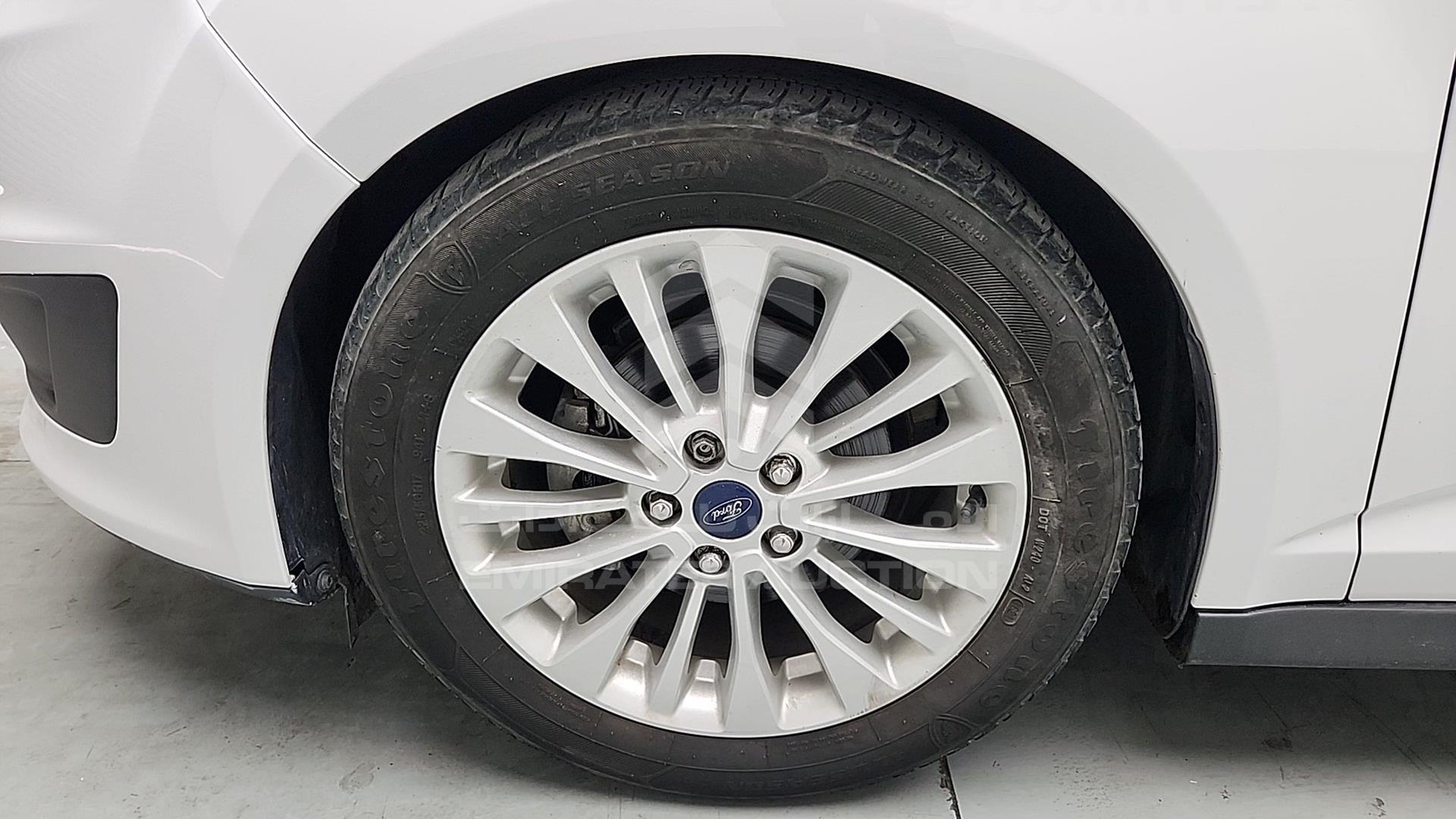 2017 FORD C-MAX VIN: 1FADP5AU5HL110635