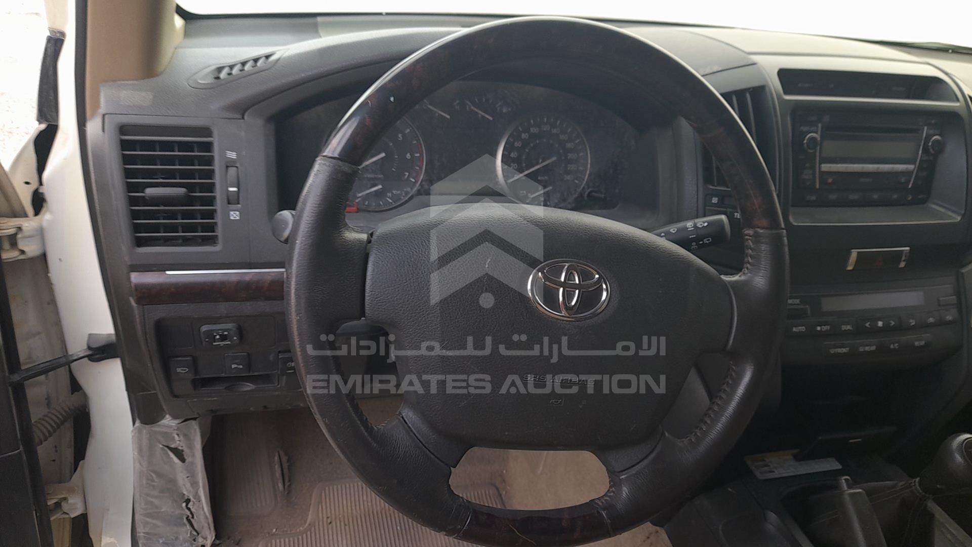 2010 TOYOTA LAND CRUISER VIN: JTMHU09J5A5036242