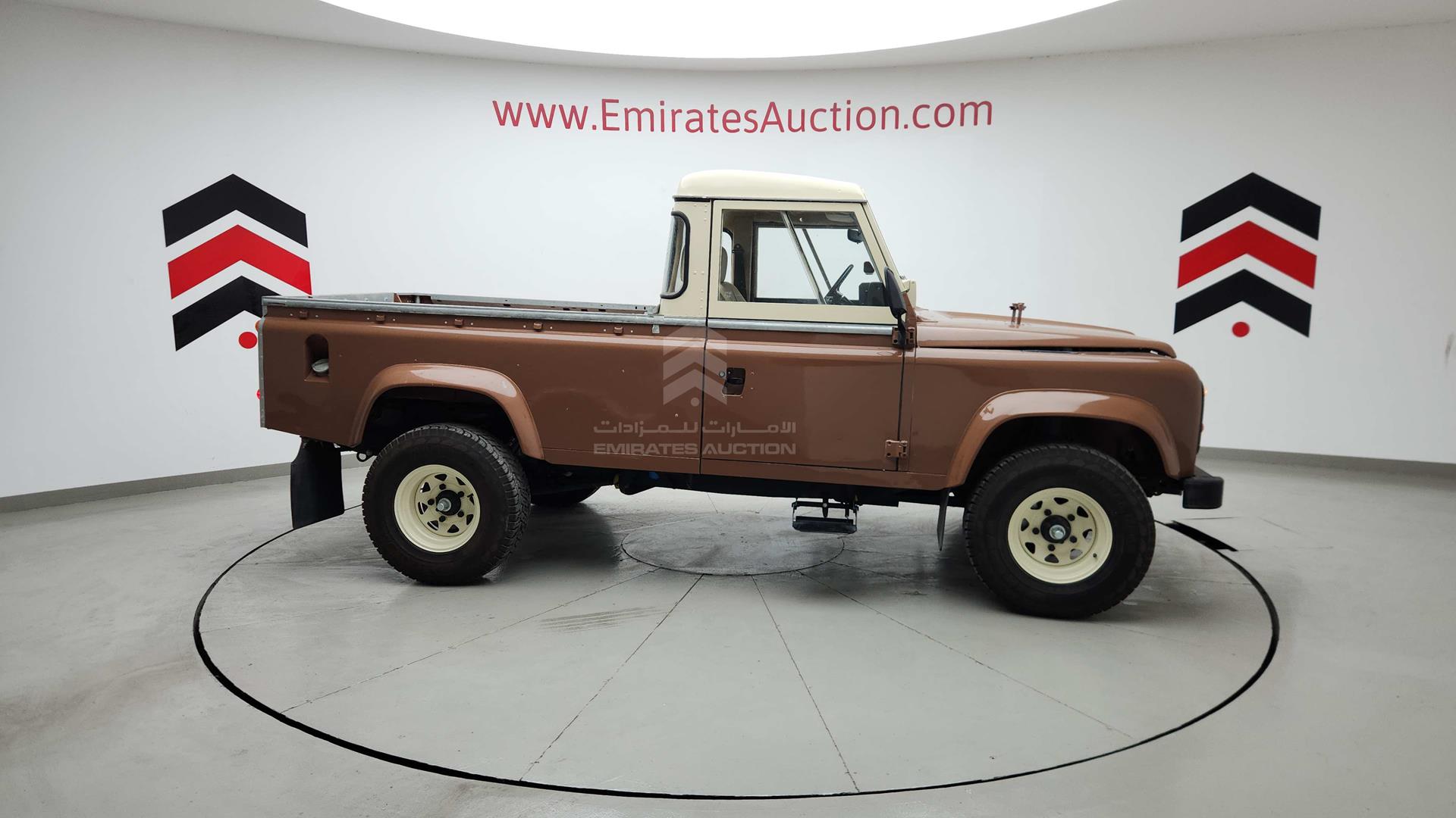 1985 LAND ROVER --- VIN: SALLDHAH8AA198961