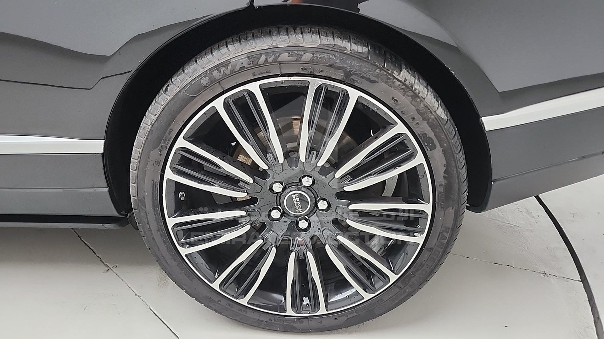 2017 RANGE ROVER VOGUE VIN: SALGV5FE4HA357017