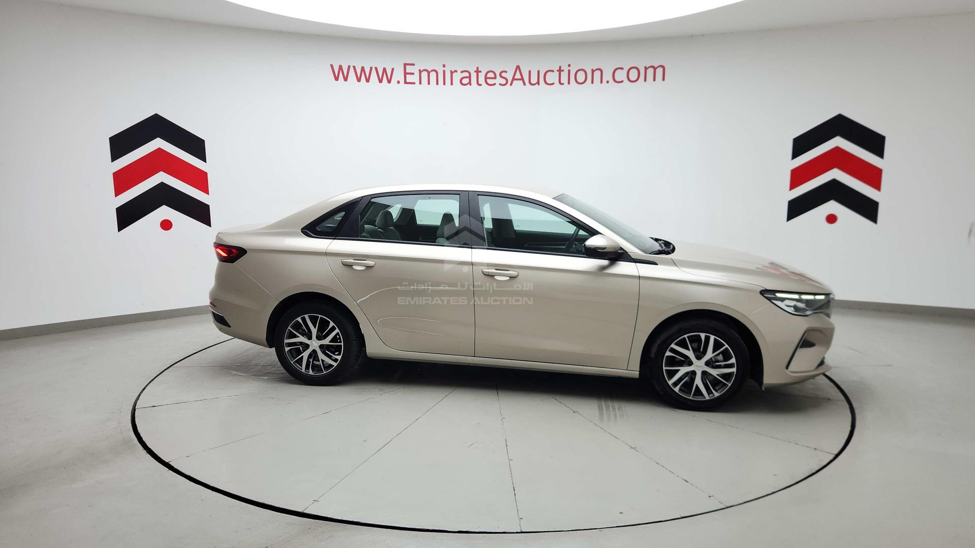 2024 GEELY EMGRAND VIN: LB3F31S24RG016802