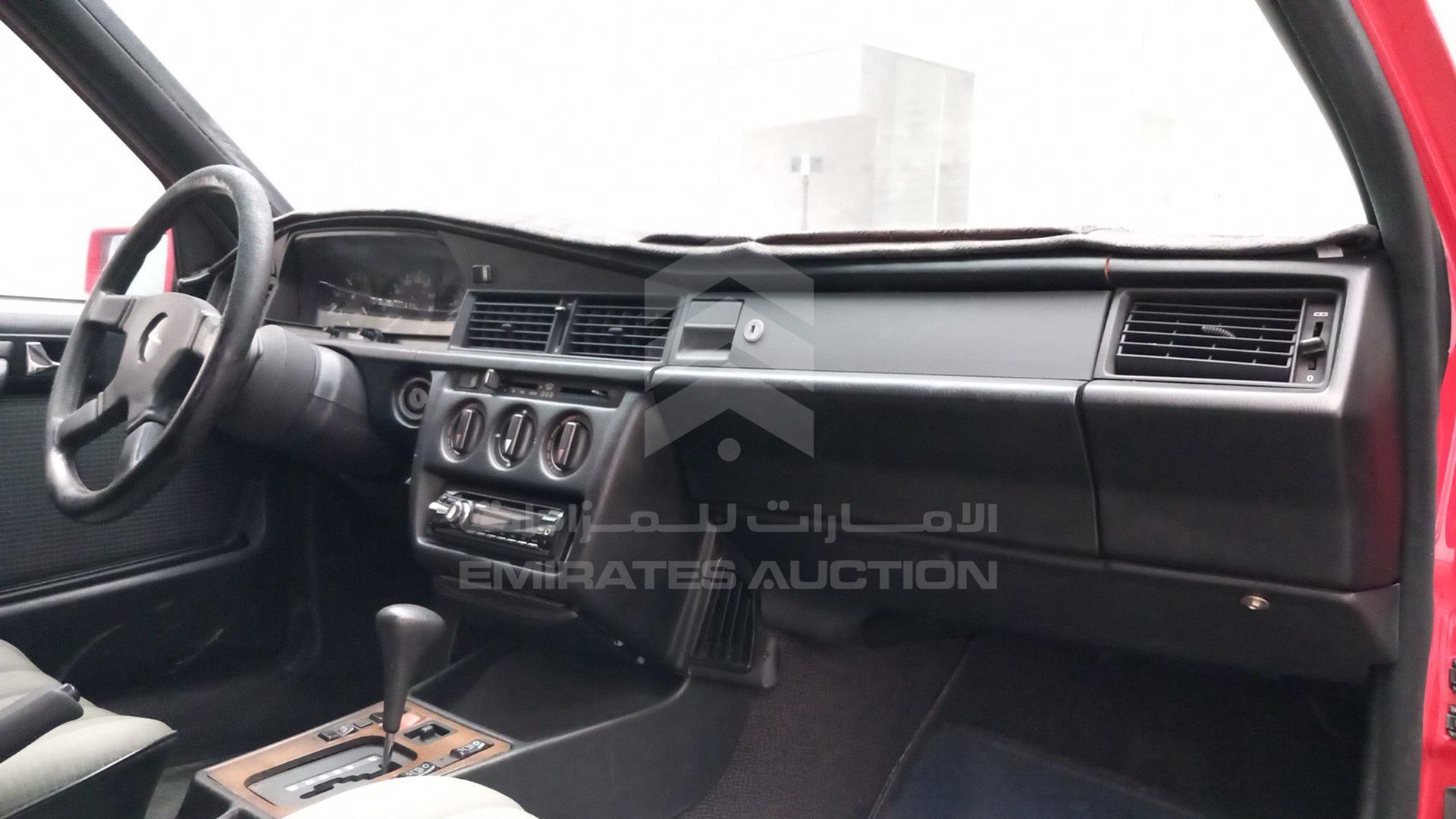 1988 MERCEDES E 190 VIN: WDB2010241F297665