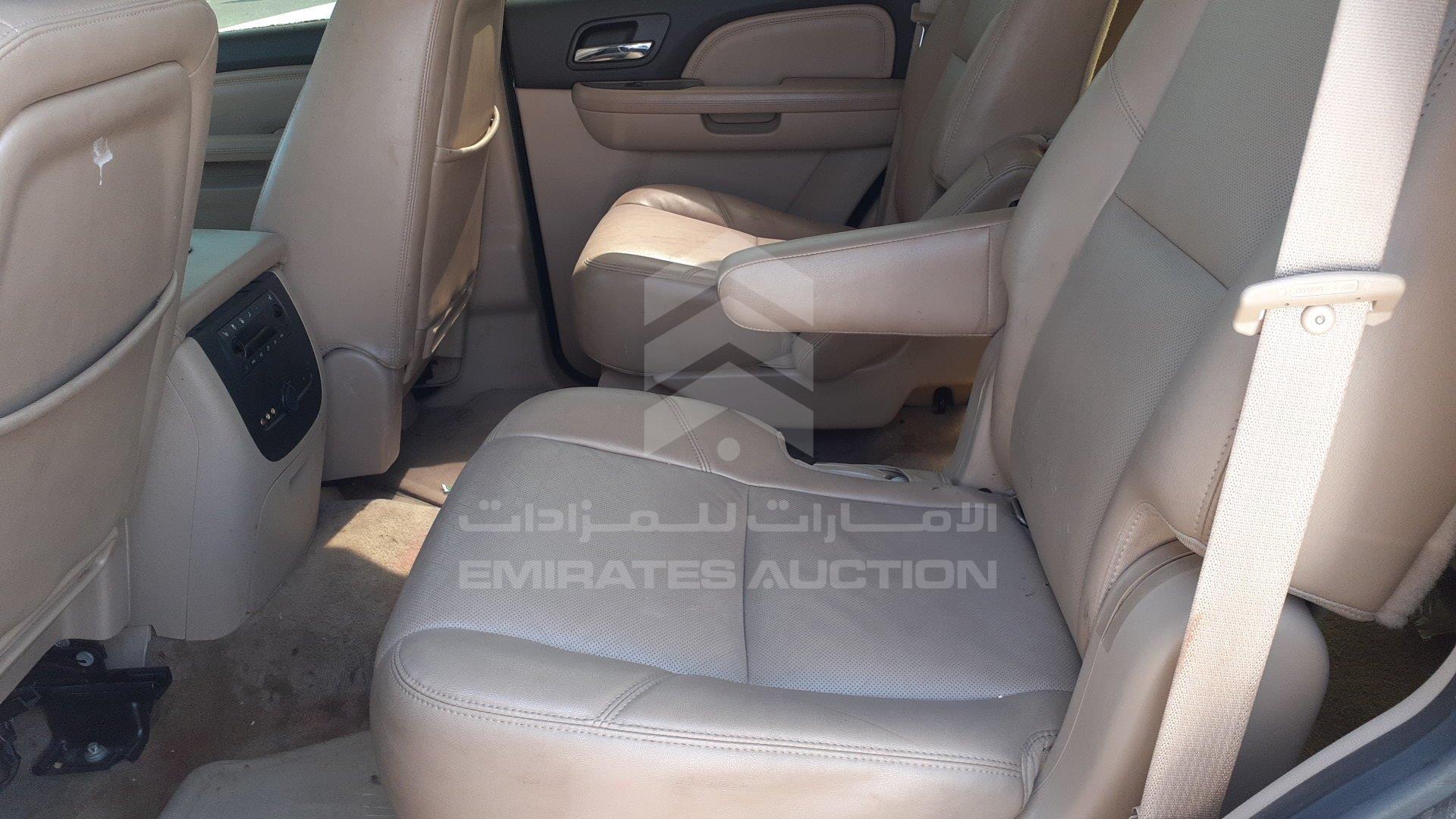 1GKS27EF8CR172113 - 2012 GMC Yukon - #355113