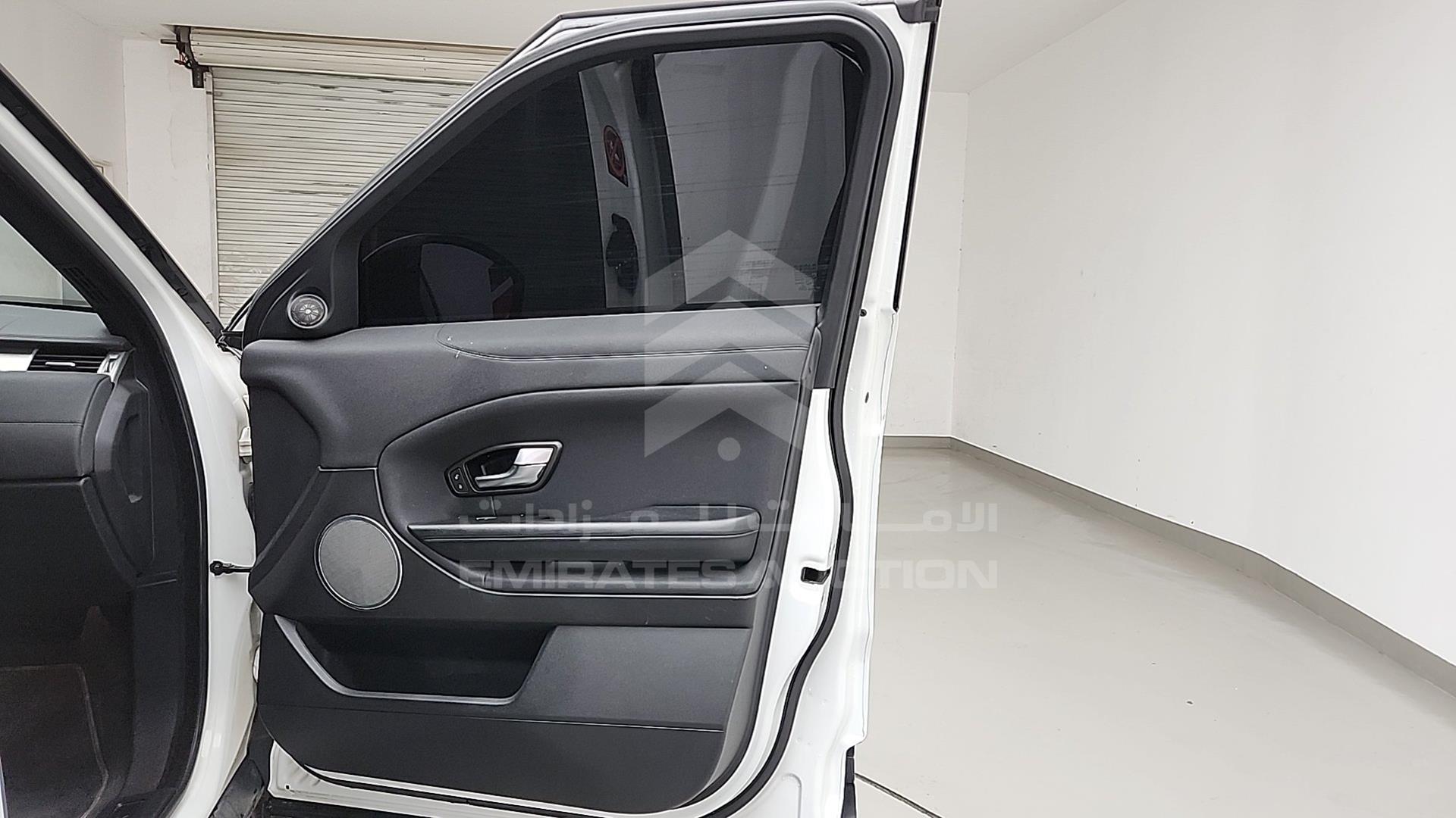 2016 RANGE ROVER EVOQUE VIN: SALVA2BG2GH080110