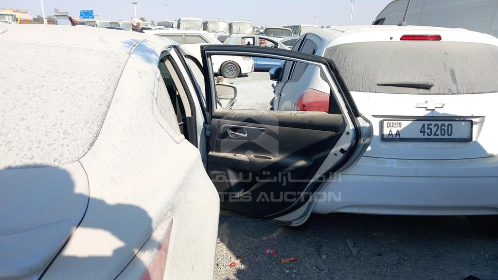1N4AL3AP3FC190155 - 2015 NISSAN ALTIMA - #526316