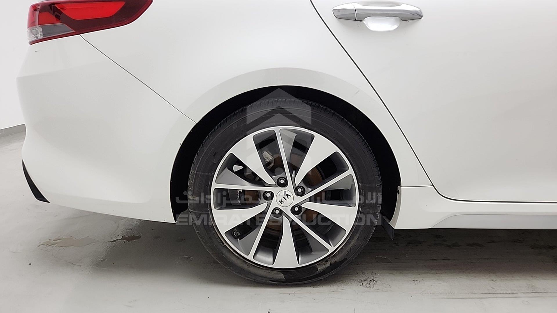 2017 KIA OPTIMA VIN: KNAGW414XH5146326