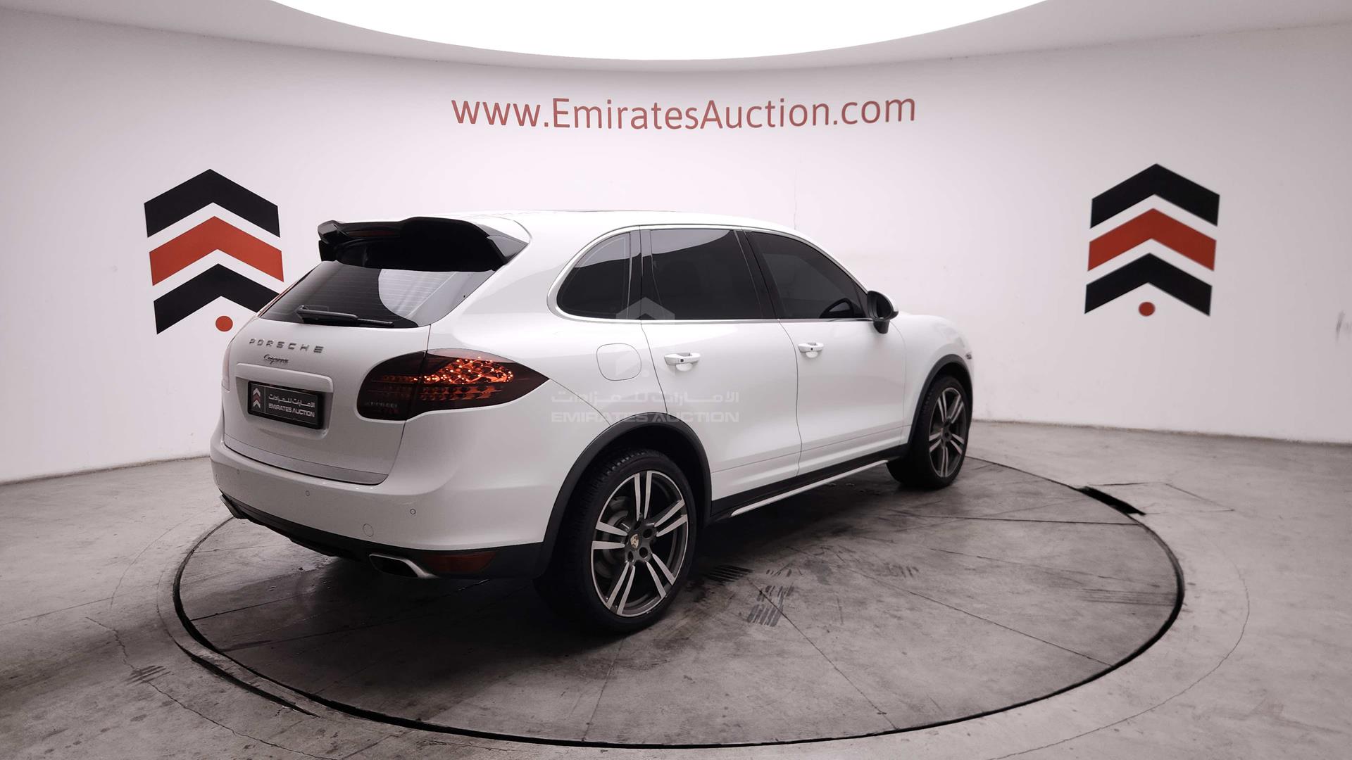 2013 PORSCHE CAYENNE VIN: WP1ZZZ92ZDLA00806