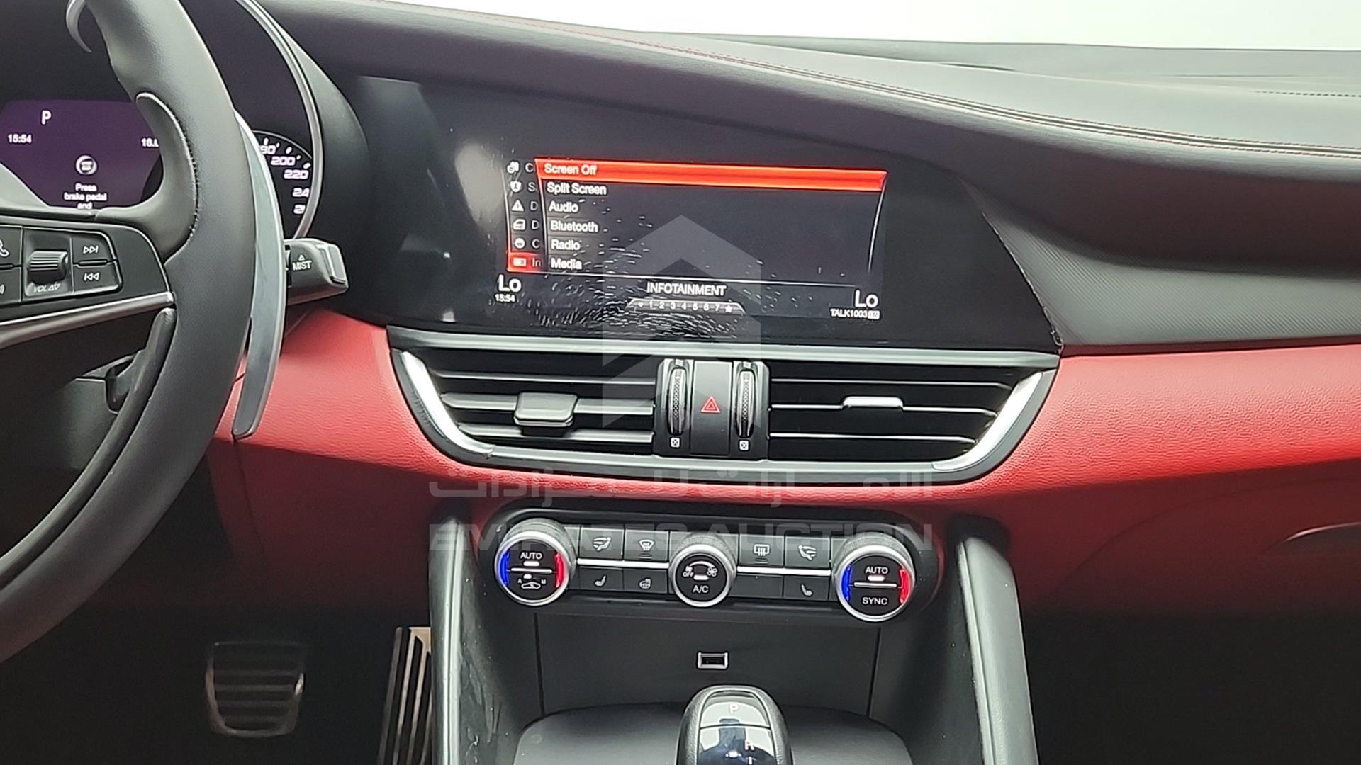 2019 ALFA ROMEO GIULIA VIN: ZAREAFDN7K7612658