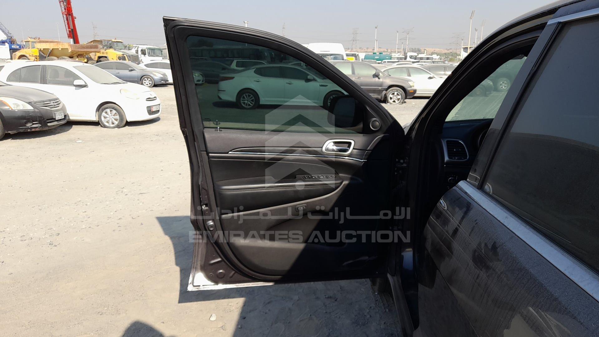 2019 JEEP GRAND CHEROKEE VIN: 1C4RJFBG6KC766852