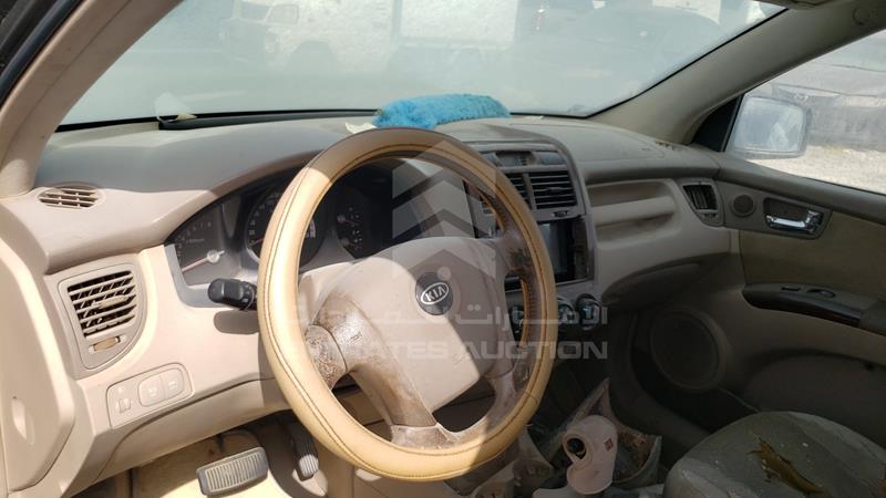 VIN: KNAJE553X67297006 Auction: EmiratesAuction Lot: 405242 VIN: KNAJE553X67297006 Kia Sportage 2006 -- Photo 12