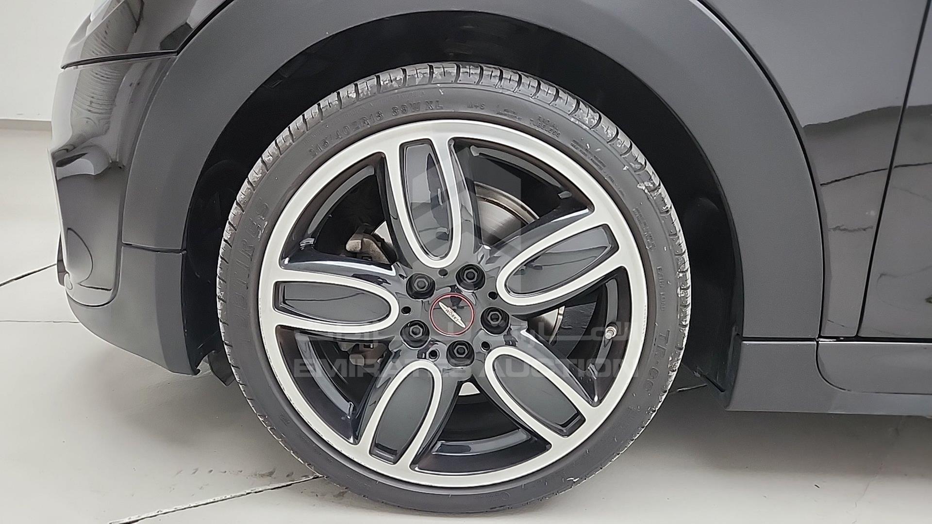 2021 MINI COOPER S VIN: WMWXR5A0XM2N20164