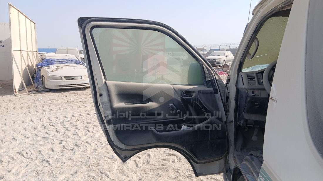 2007 Toyota Hiace — Front Left Door — Photo 10