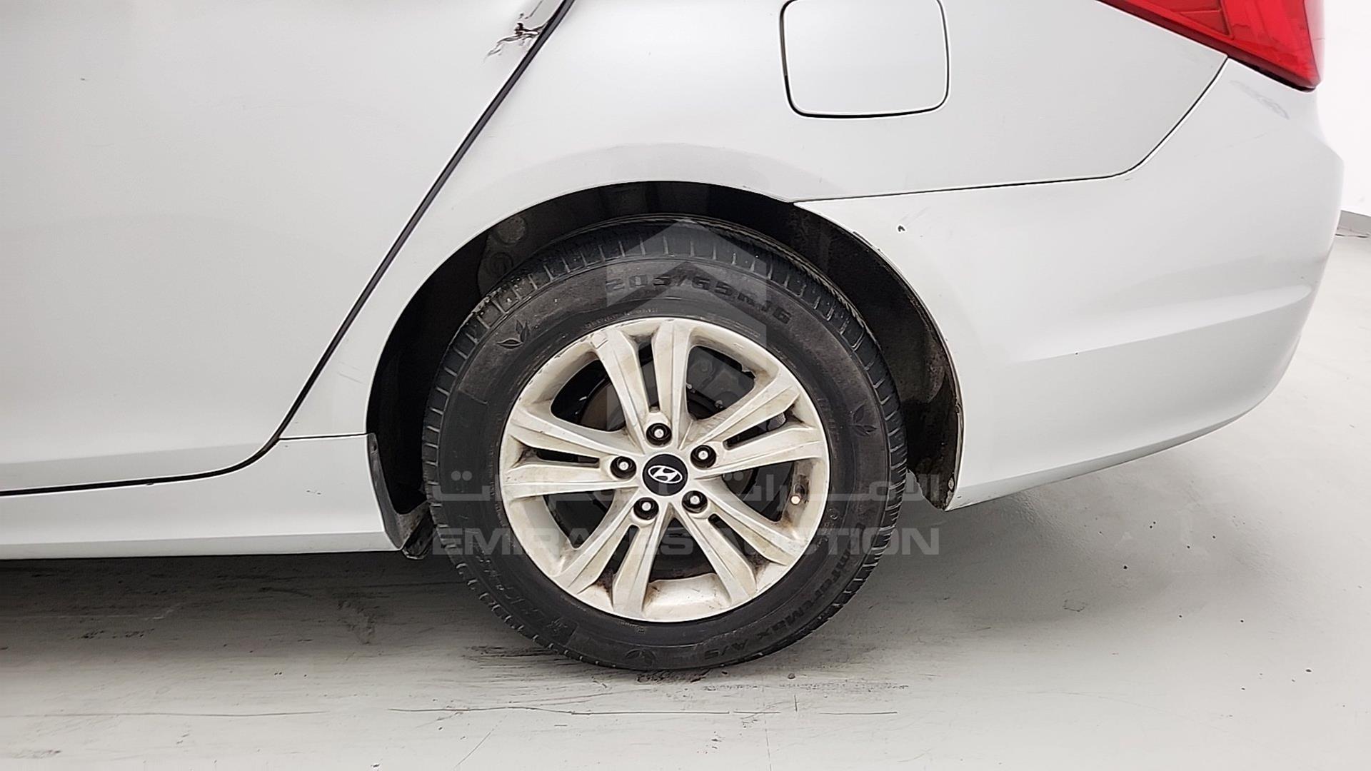 2012 HYUNDAI SONATA VIN: KMHEC41LBCA417898