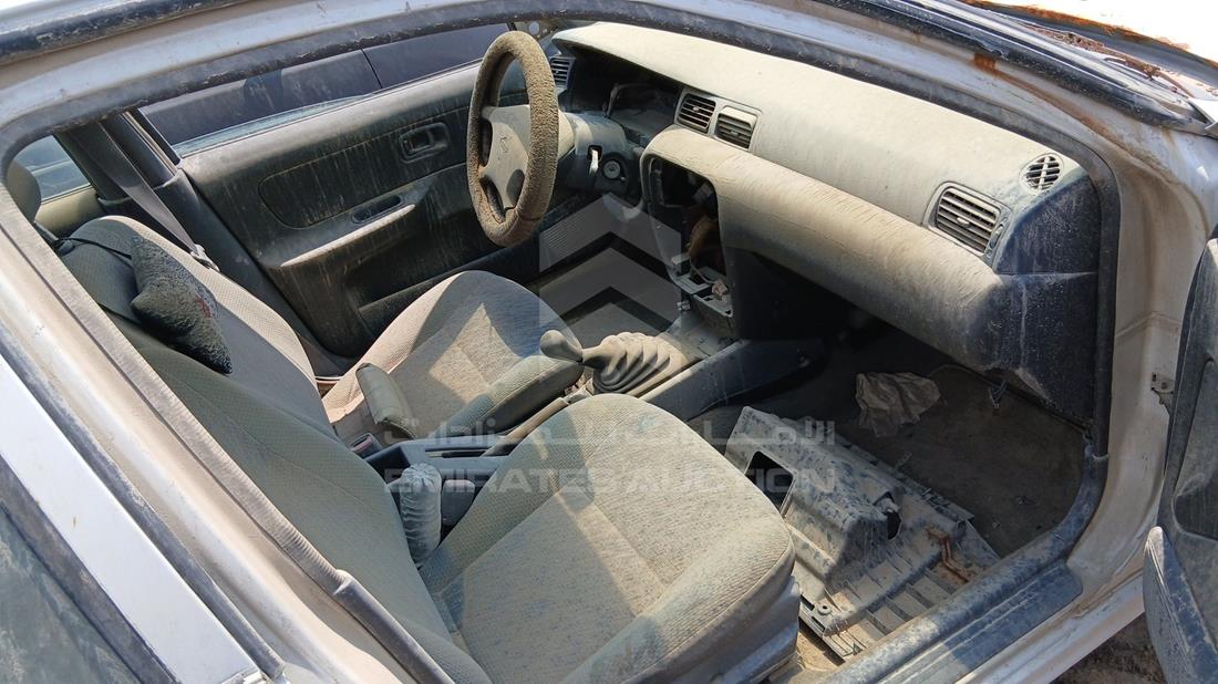 1999 Nissan Sunny — Front Right Passenger Seat View — Photo 18