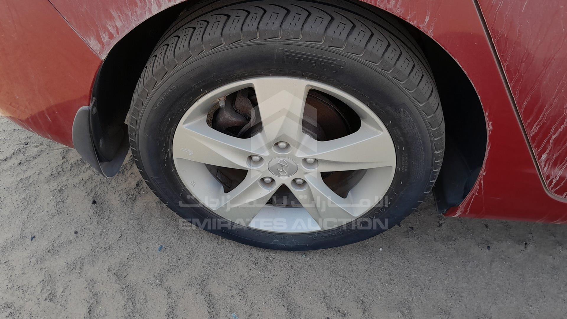 2013 HYUNDAI ELANTRA VIN: KMHDH4AE6DU945797