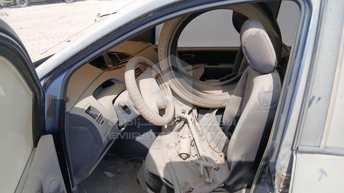 2004 Hyundai Matrix — Front Left Driver Seat View — Photo 12