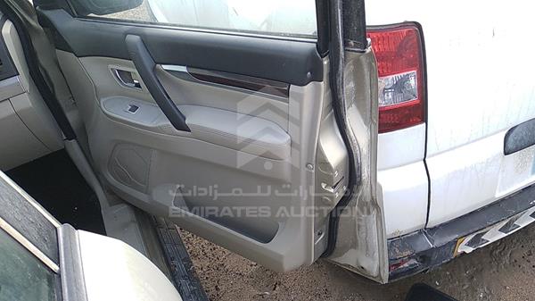 JMYLRV95WAJ704782 Mitsubishi Pajero