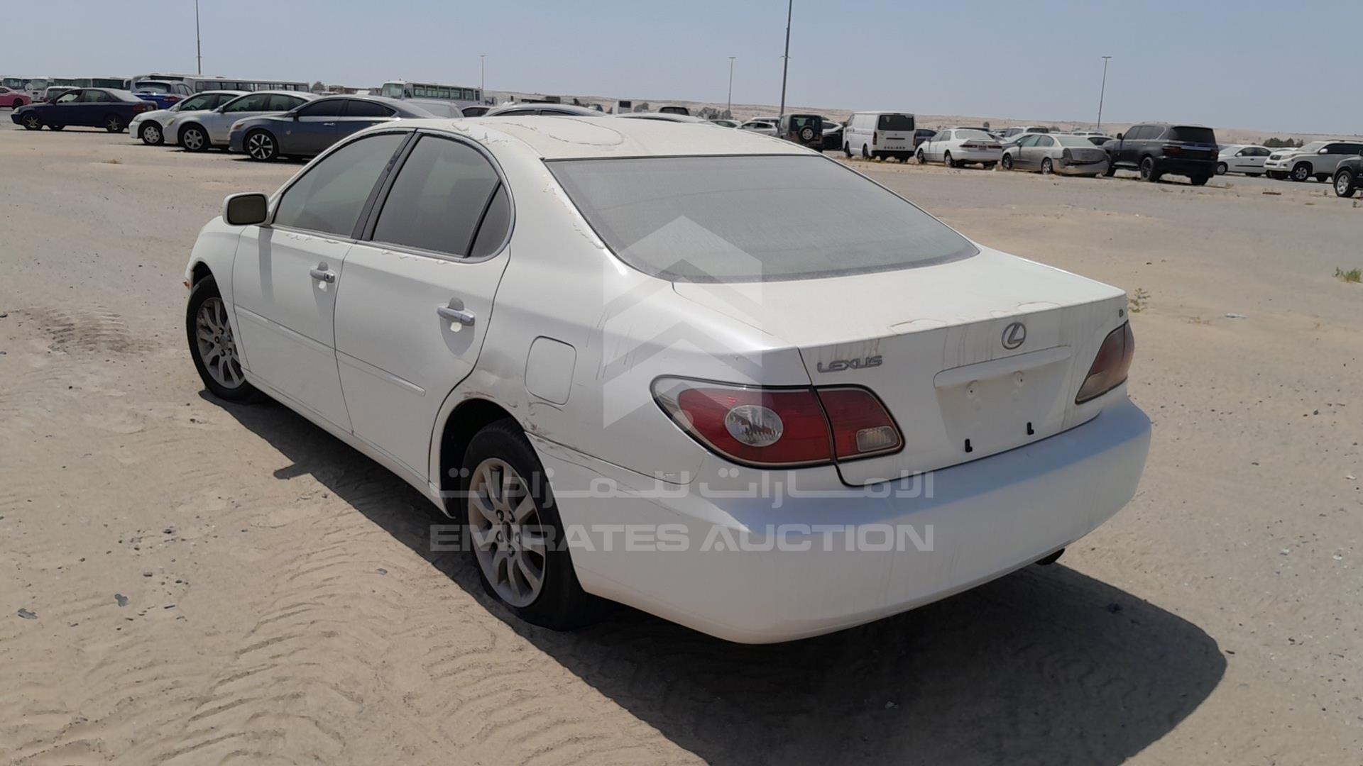 2002 LEXUS ES 300 VIN: JTHBF30G420027791