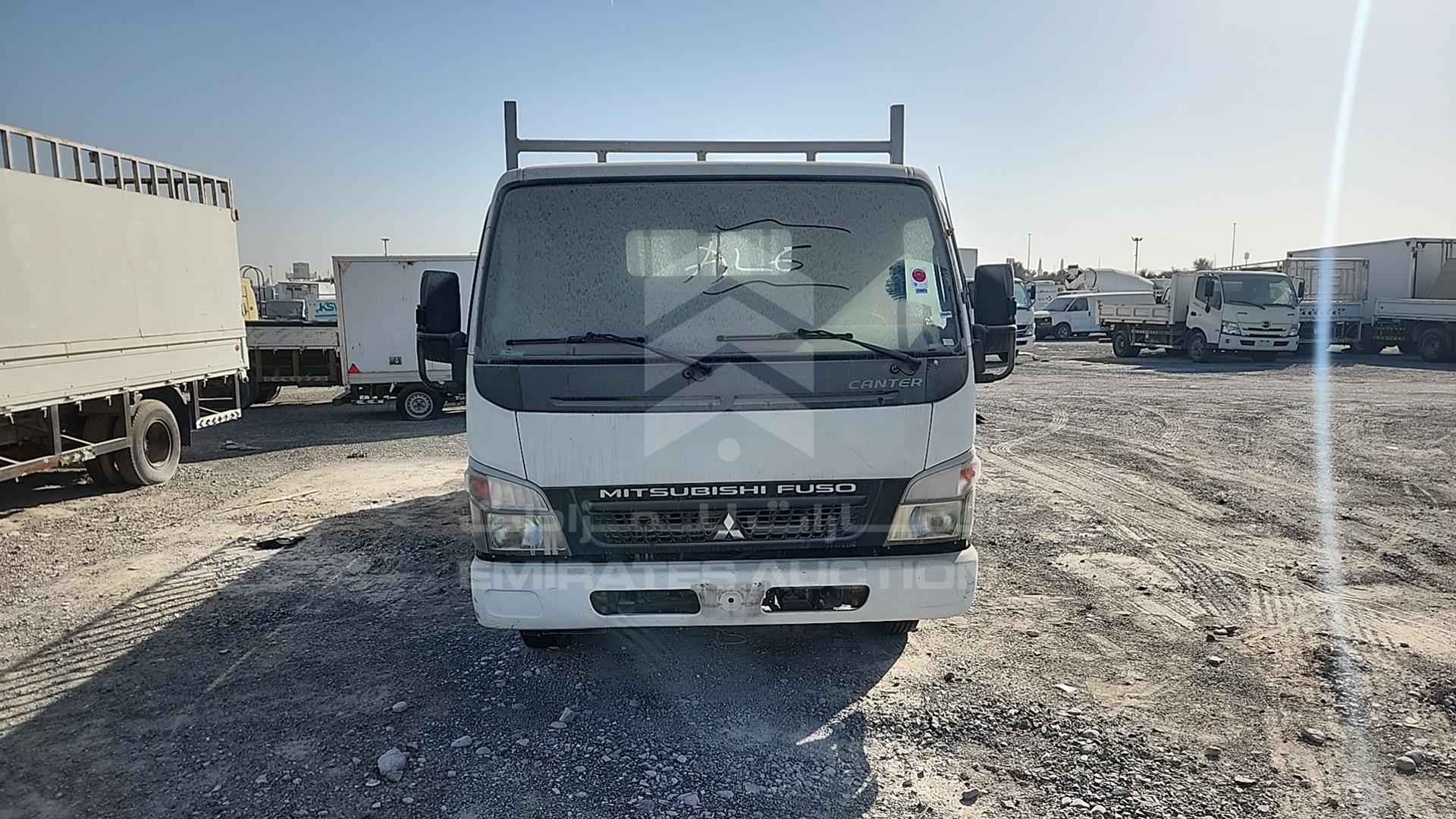 2015 MITSUBISHI CANTER VIN: JL7B6E1P2FK012134