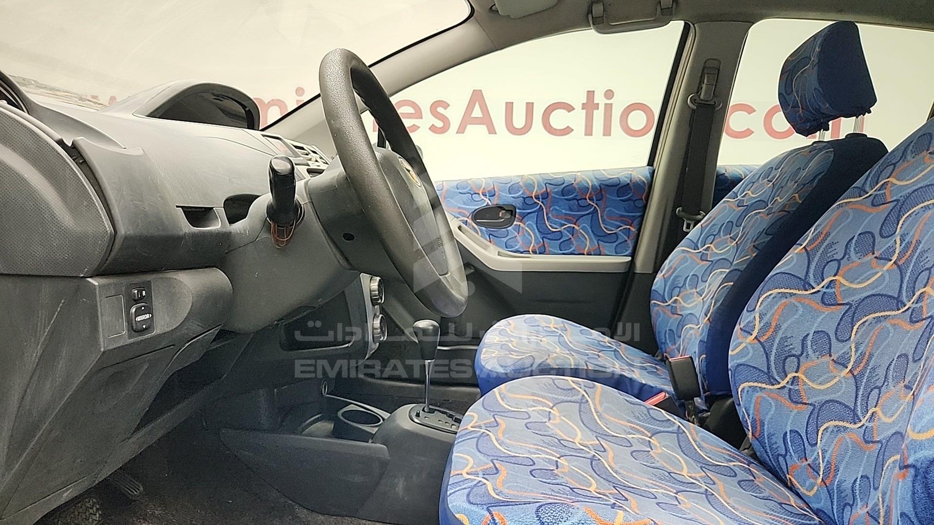 2008 TOYOTA YARIS VIN: JTDKW923785098302