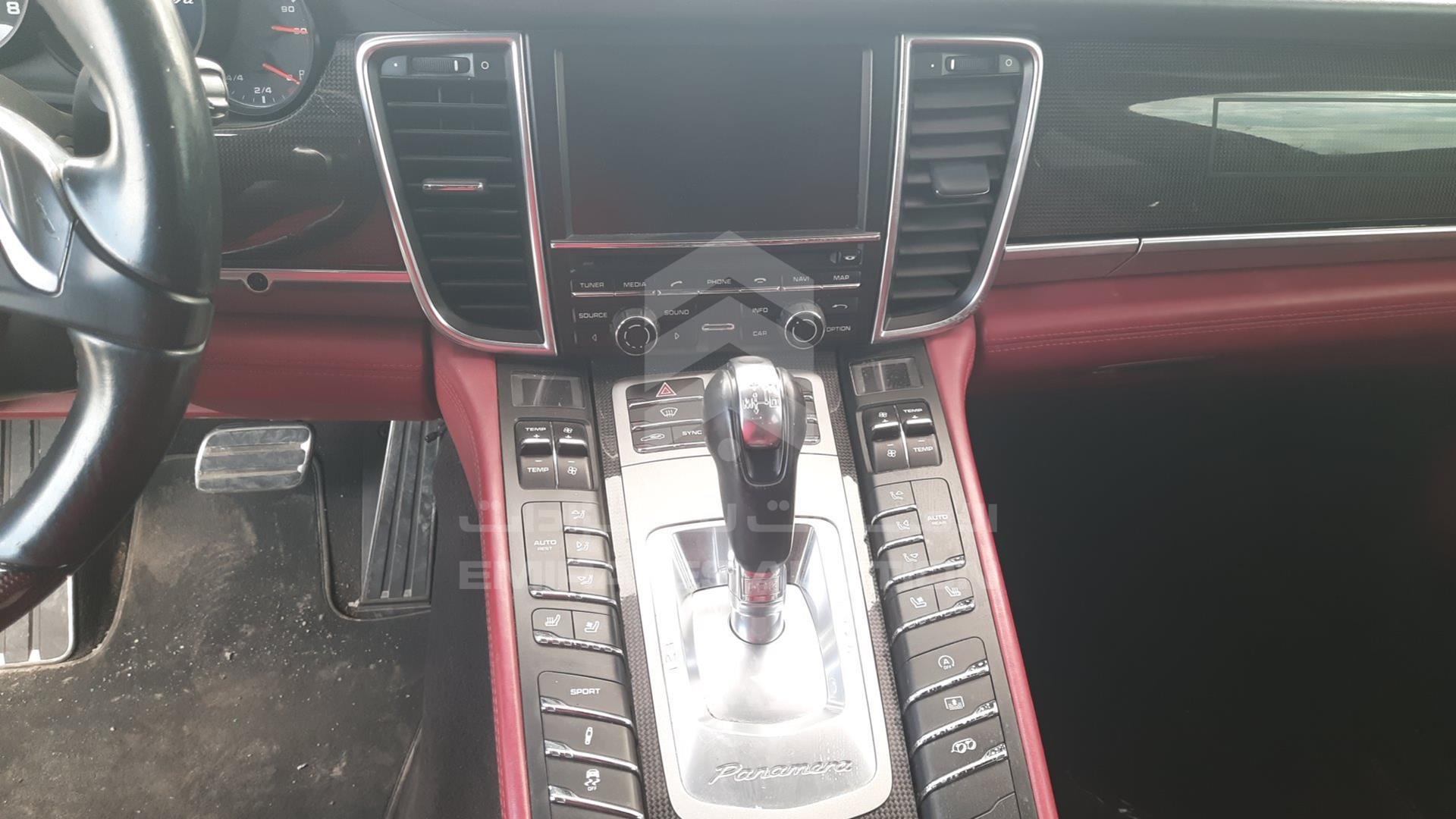 2016 PORSCHE PANAMERA VIN: WP0ZZZ97ZGL001074