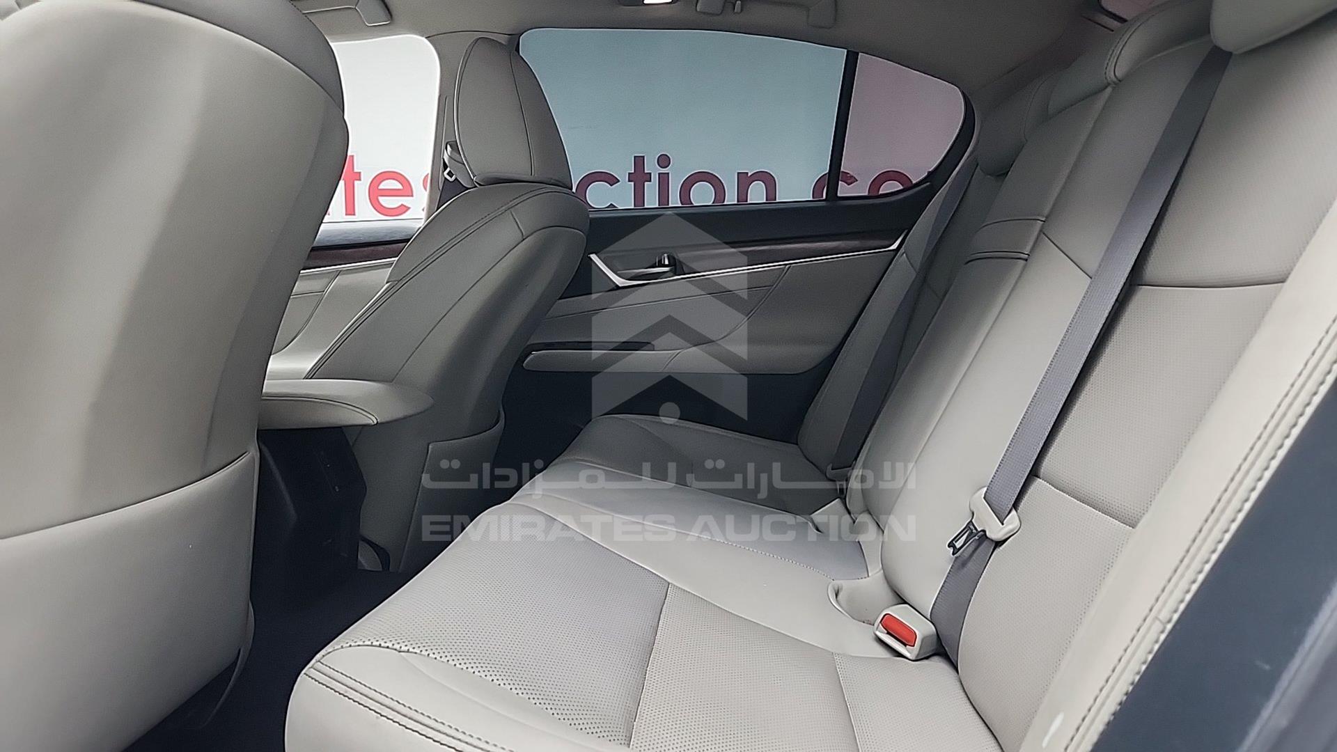2014 LEXUS GS 350 VIN: JTHBE1BLXE5033653