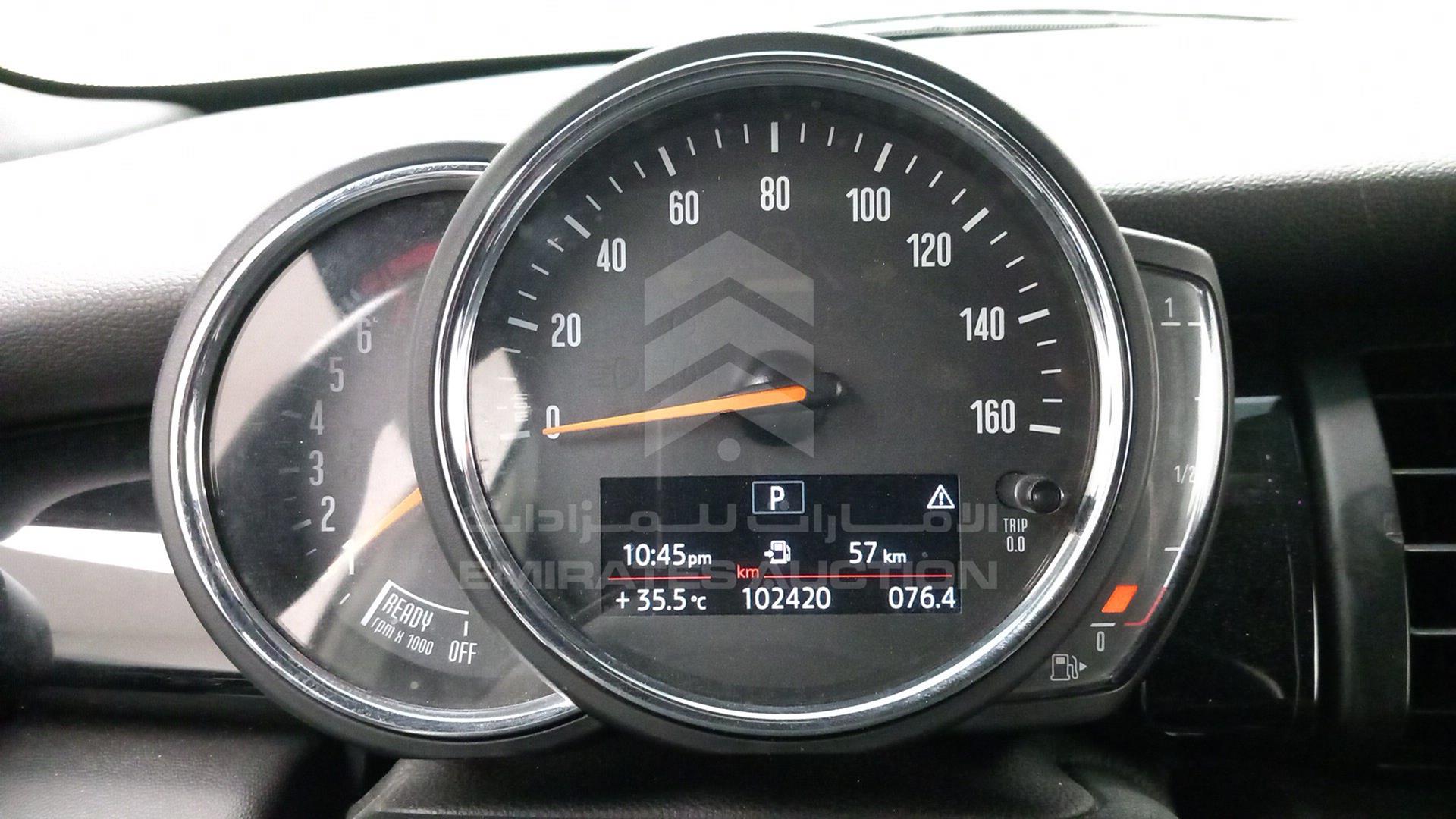 2020 MINI COOPER VIN: WMWWJ5C04L3L32670